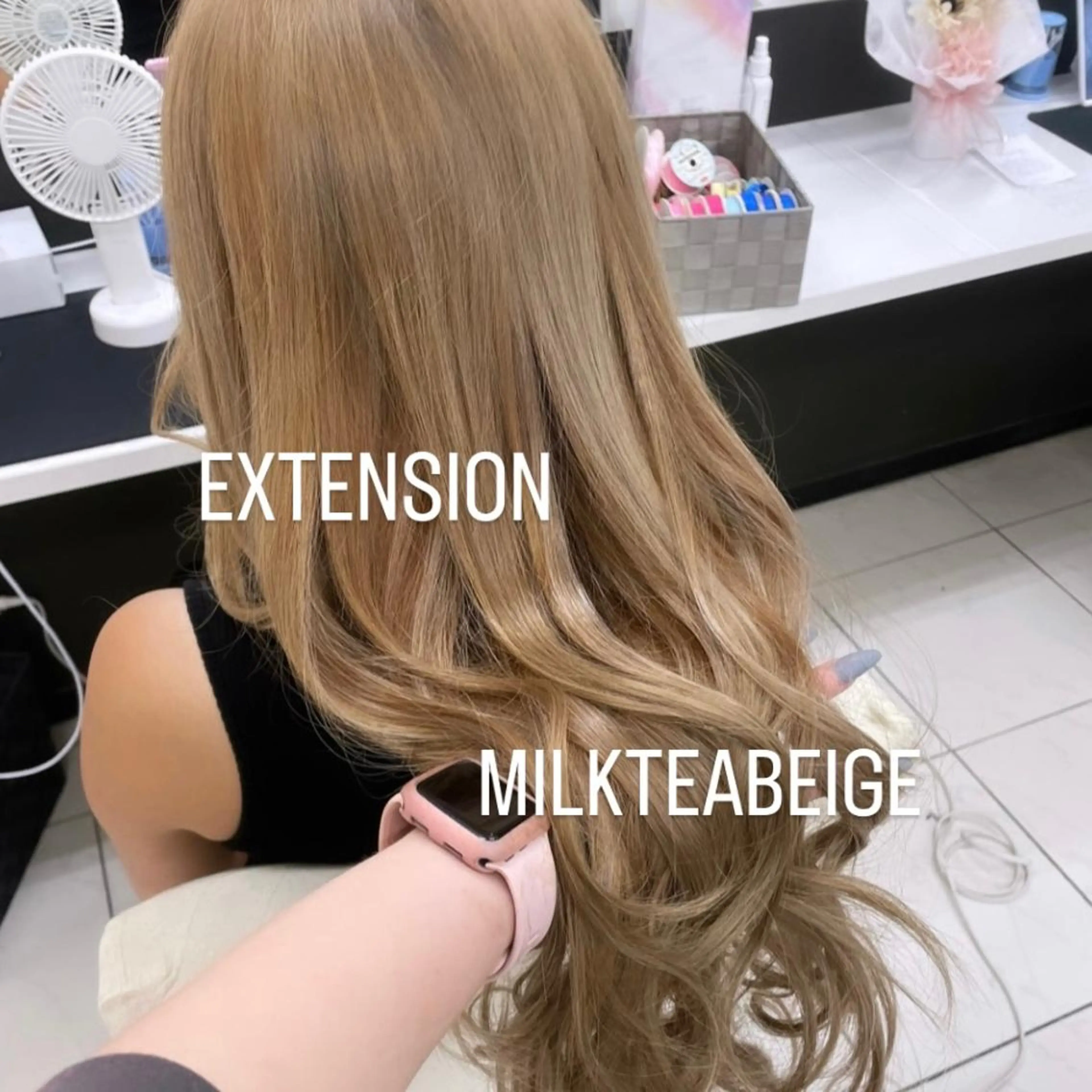 ロング カラー ヘアカラー エクステ エクステ🩵ブリーチ 韓国ヘア🩵KAEのヘアスタイル