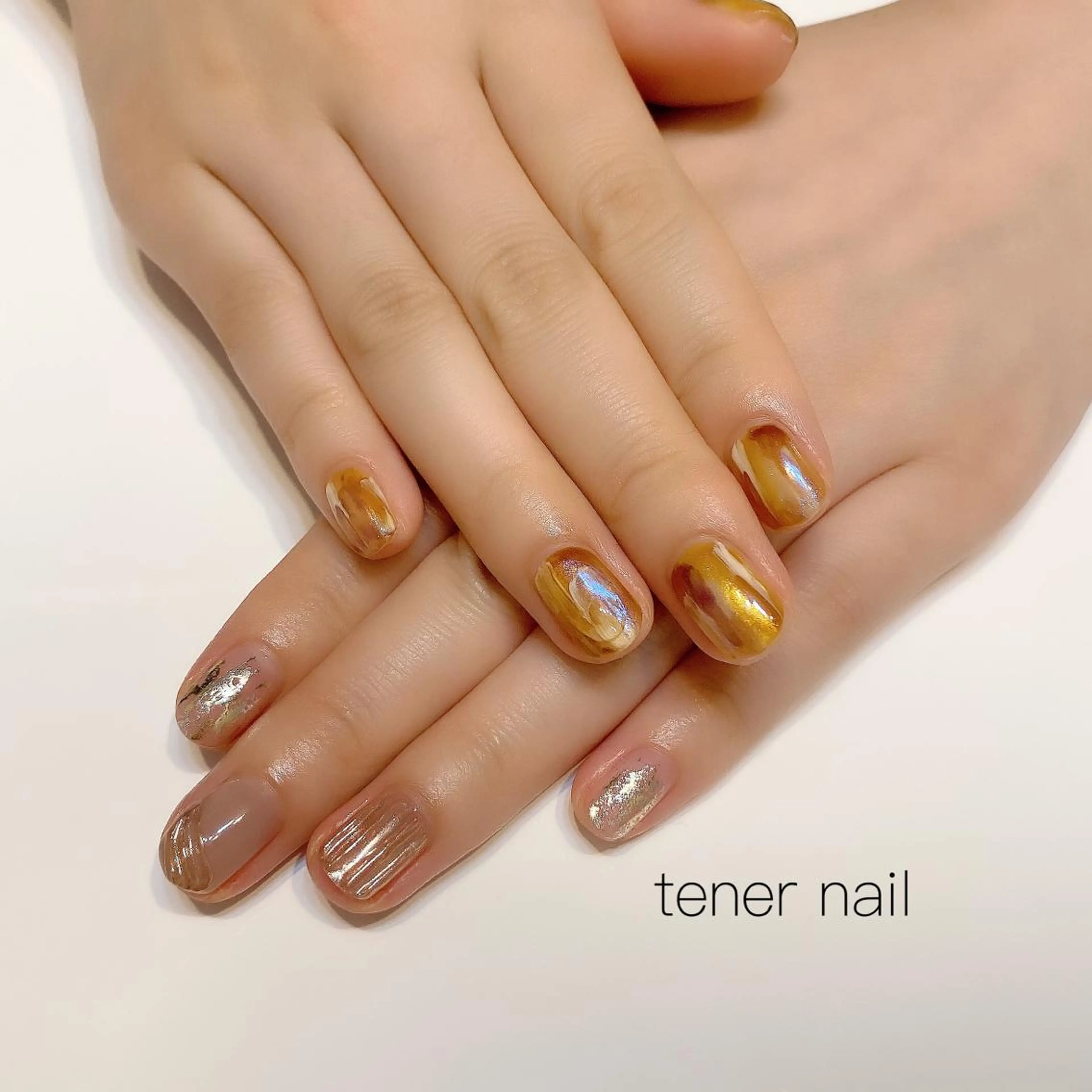 ネイル べっ甲ネイル ニュアンスネイル tener  nail  テネルネイル所属・テネルネイル tener nailのネイルデザイン