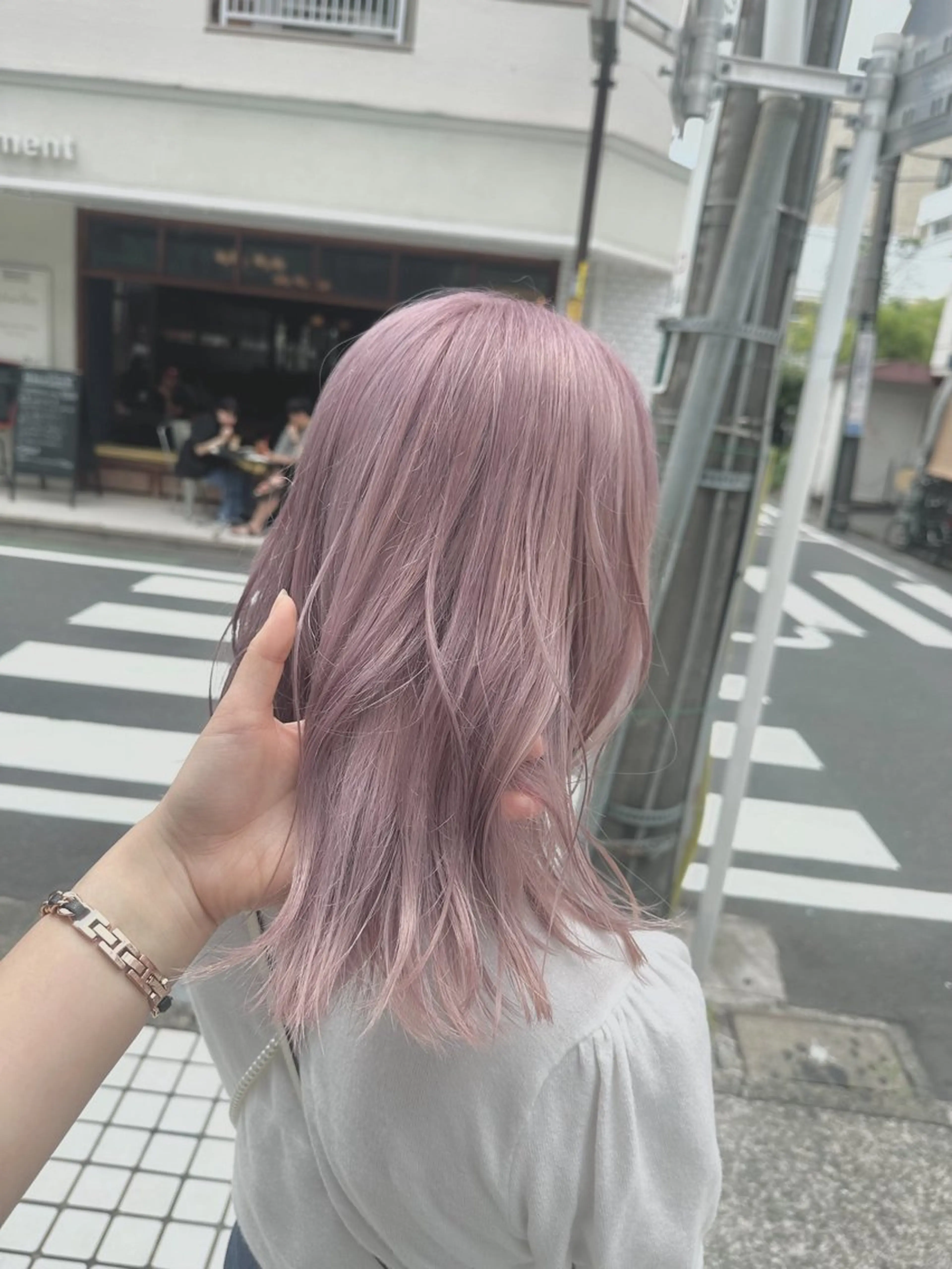 セミロング カラー カット ヘアカラー トリートメント ハイトーン･髪質改善 MIOKAのヘアスタイル