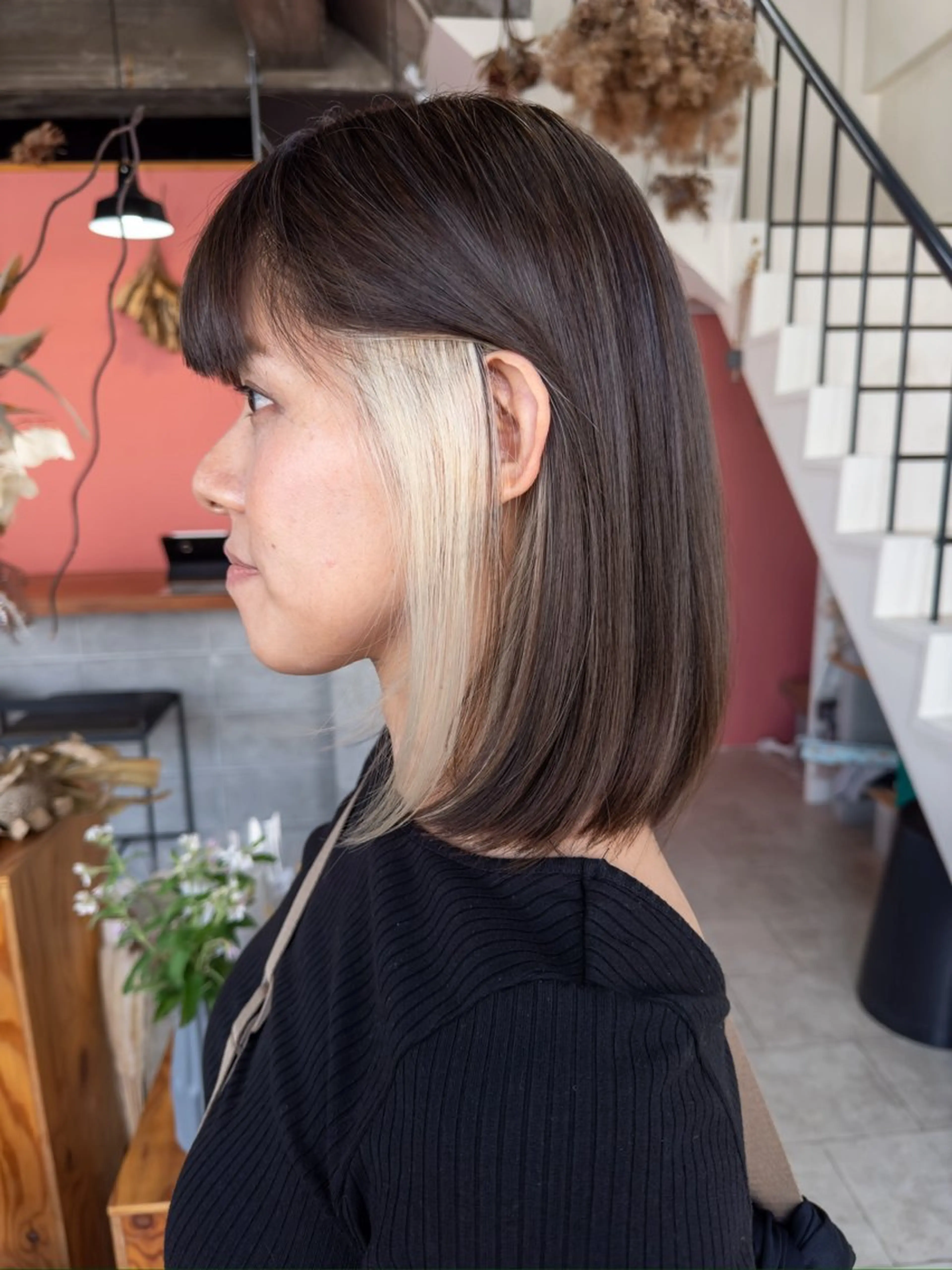 ミディアム カラー ブリーチ 抜きっぱなしブロンド ヘアカラー noa.所属・🎨カラー専門家🎨 チャーリーのヘアスタイル