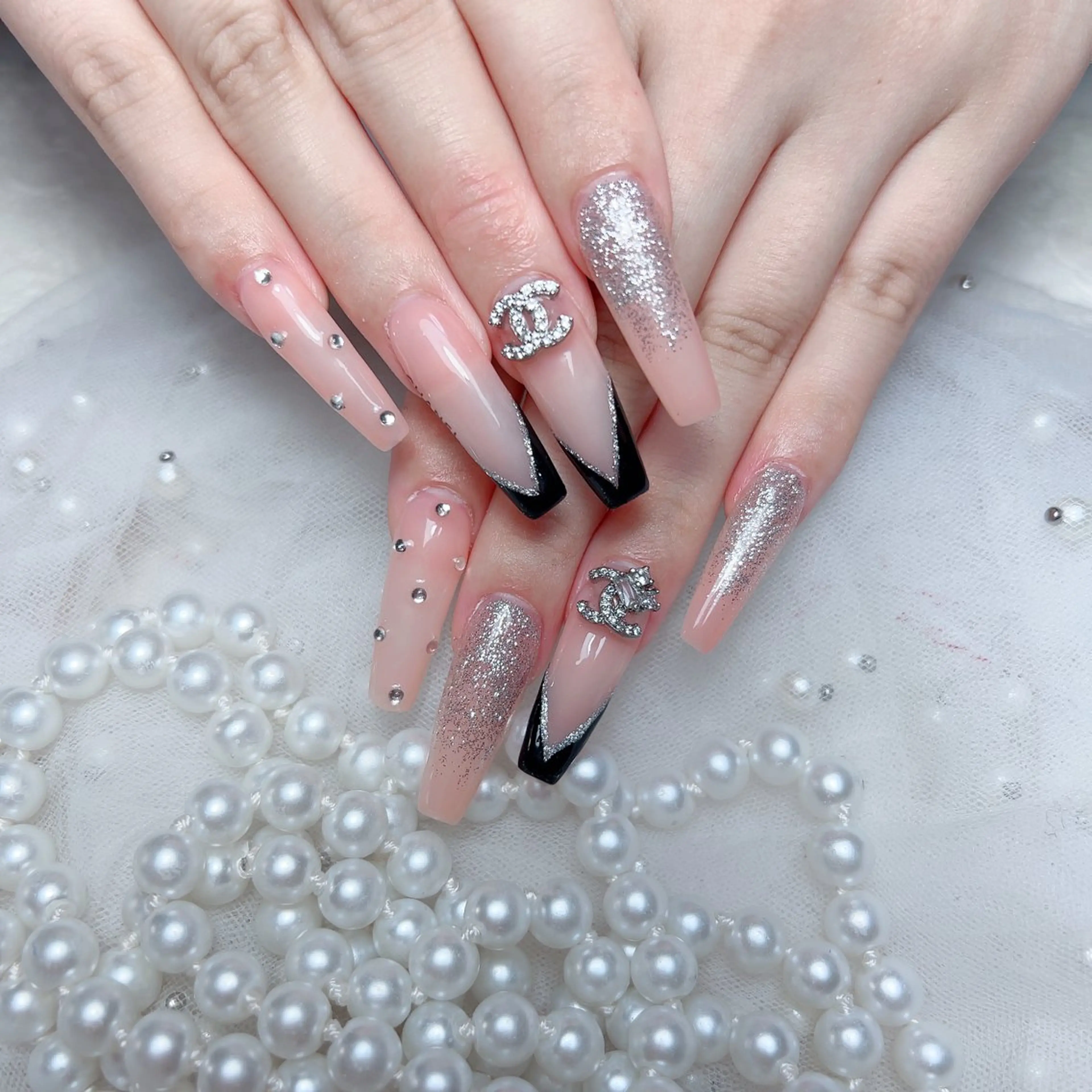 ネイル M🌷nail 長さだし専門店のネイルデザイン