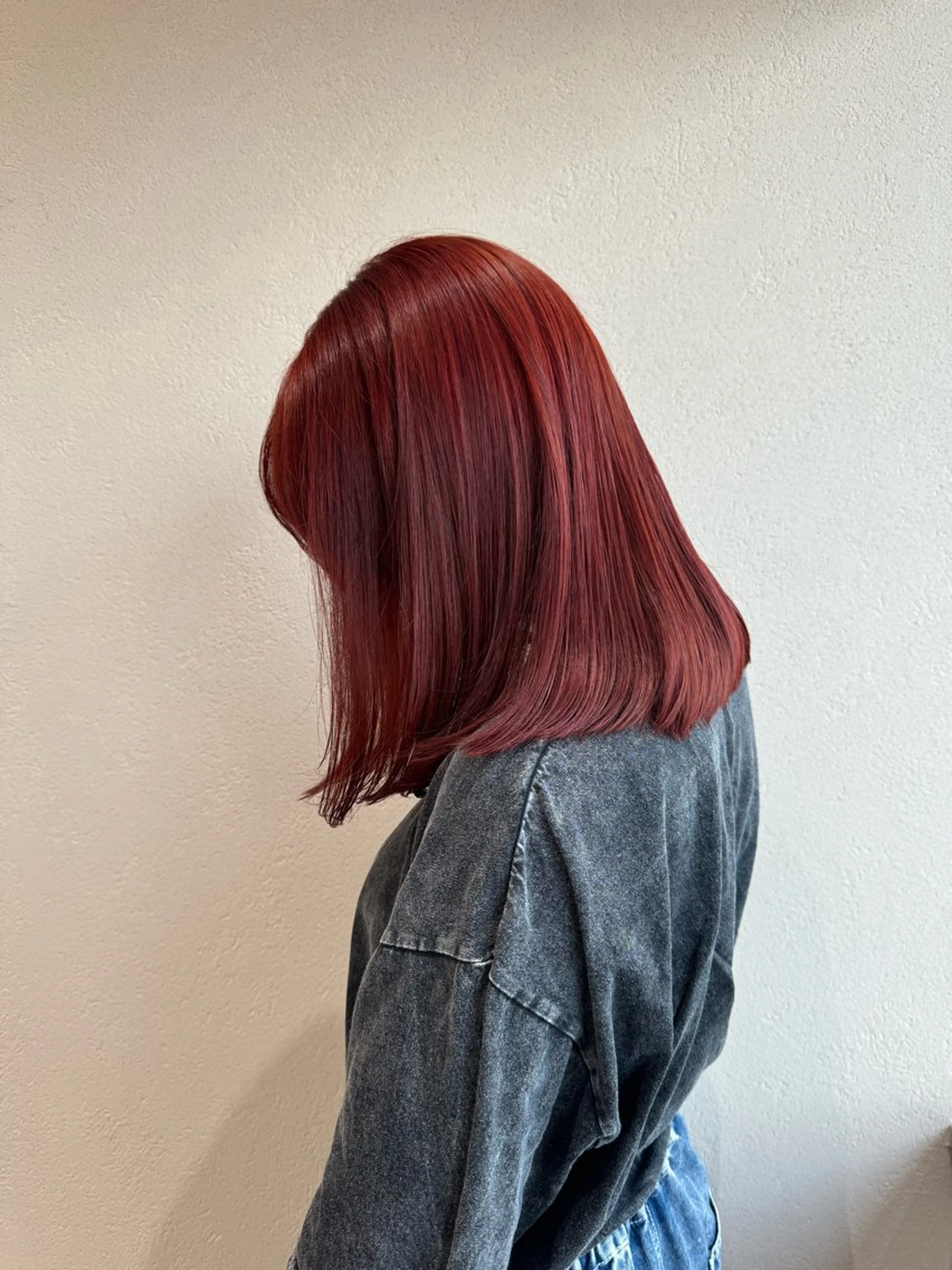 カラー ハイトーン×ショート /RINのヘアスタイル