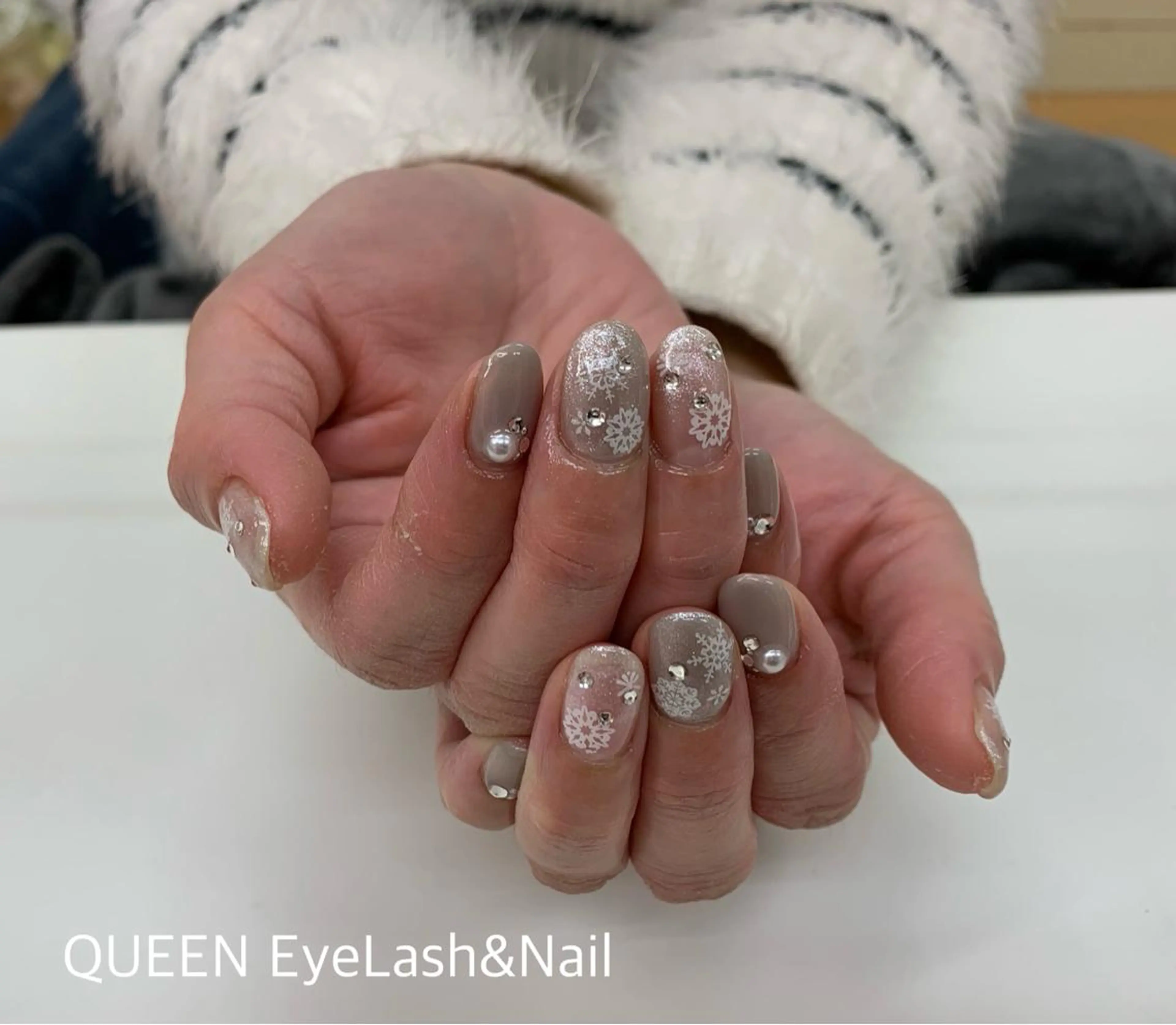 ミディアム カラー ネイル Bloom Nail 桜井のネイルデザイン