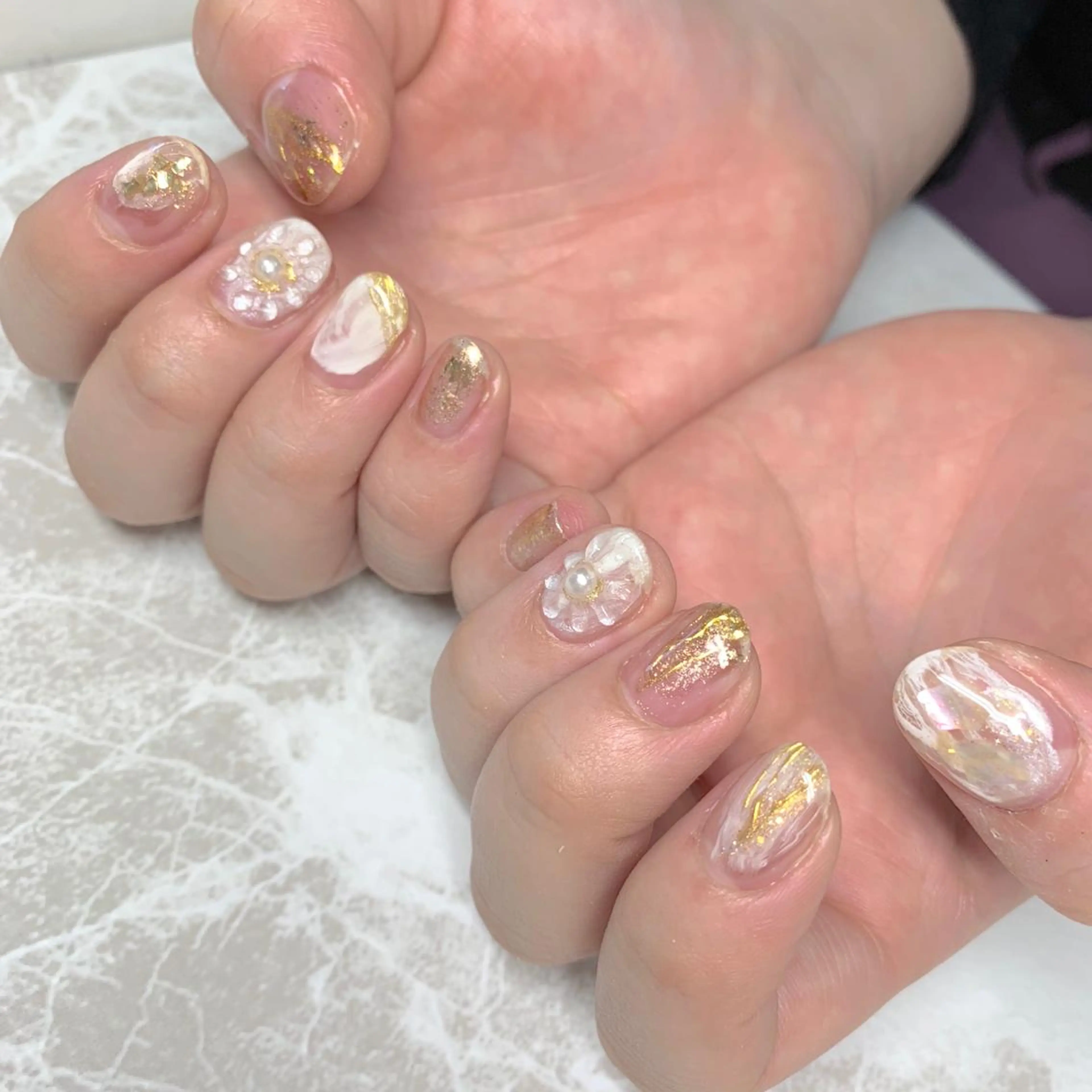 ネイル 持ち込み ニュアンスネイル ハンドネイル ハンドケア LULU LIMAのネイルデザイン