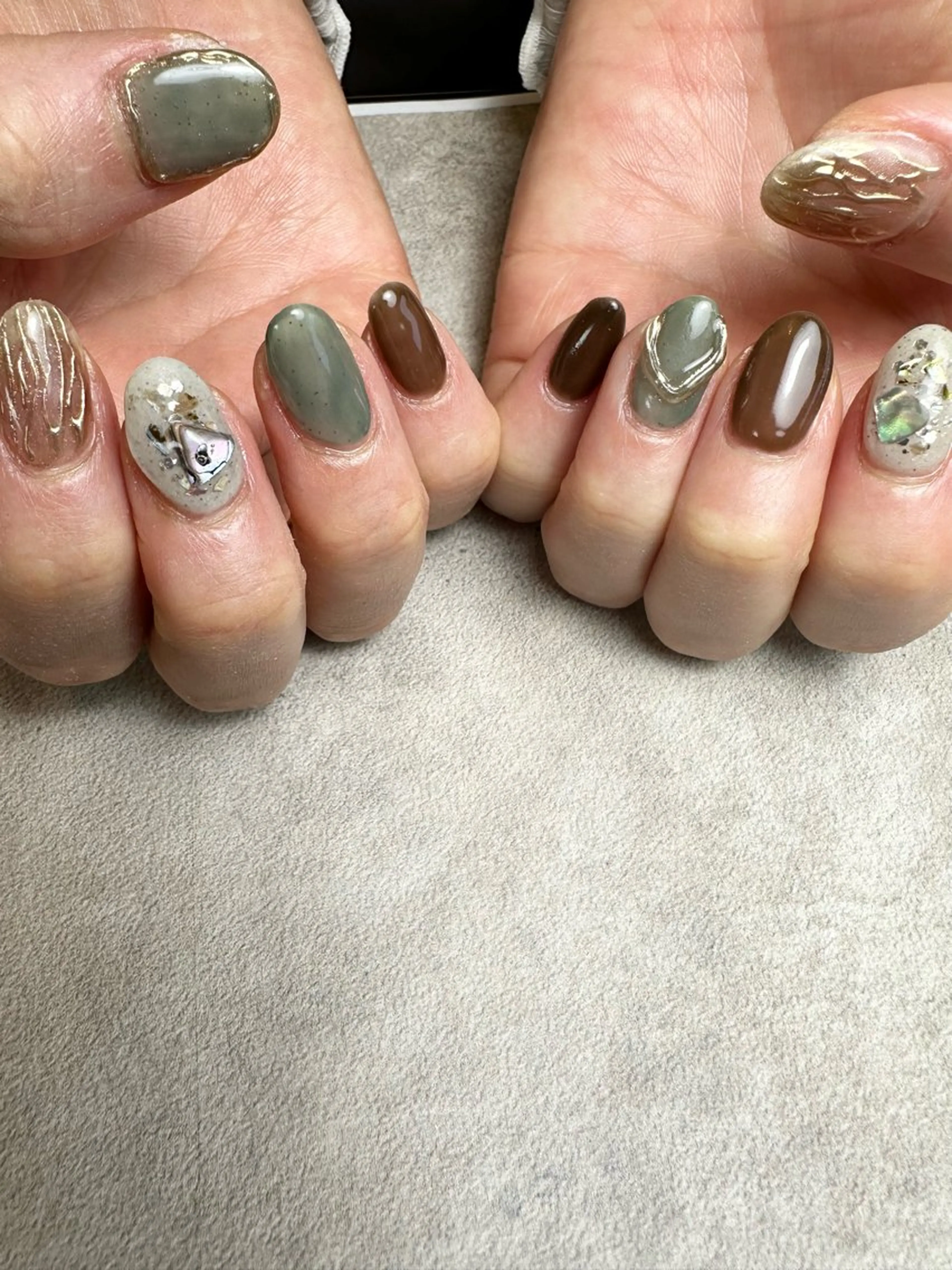 ネイル ニュアンスネイル nailroom Anmie.のネイルデザイン