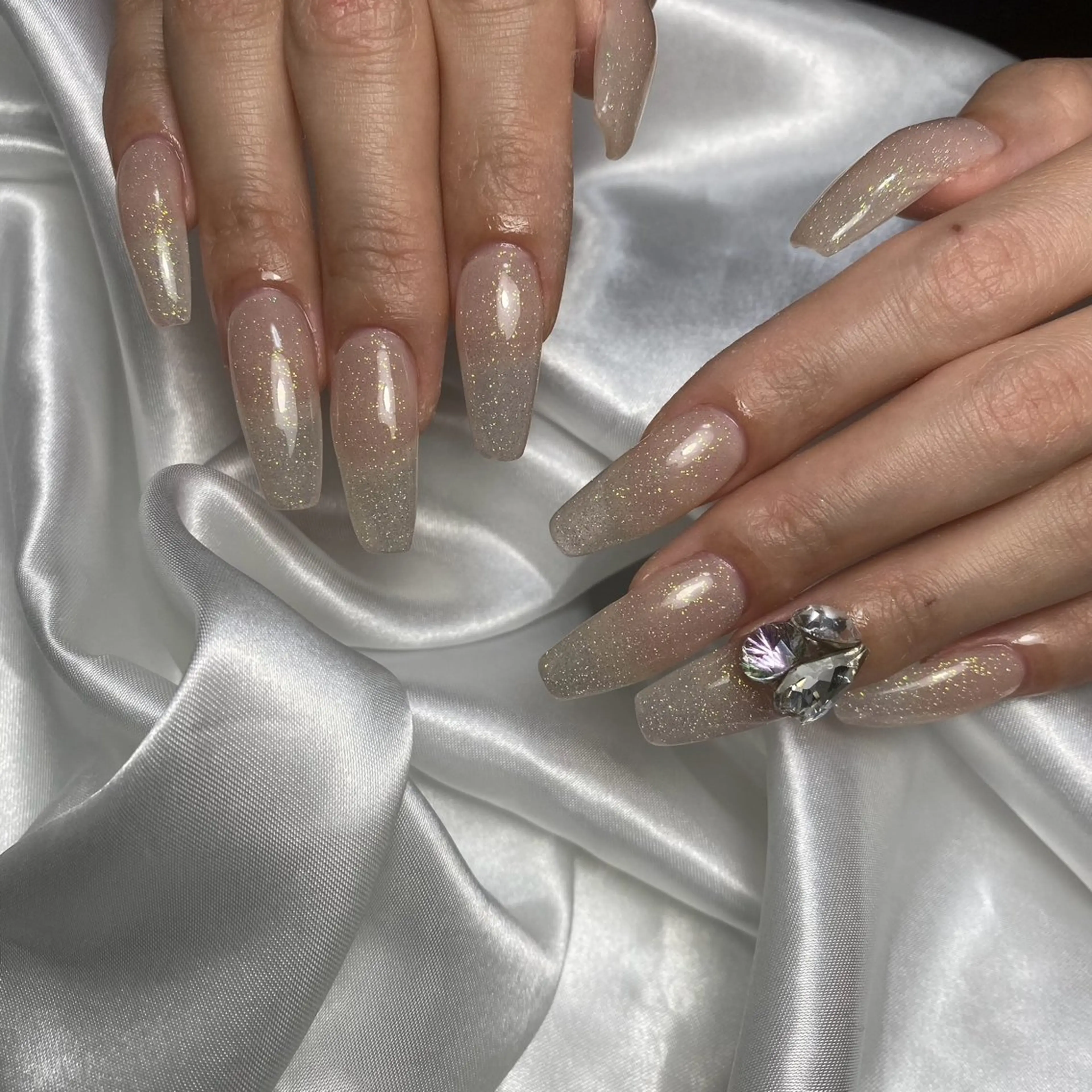 ネイル Ciel所属・岩田 麻里奈のネイルデザイン