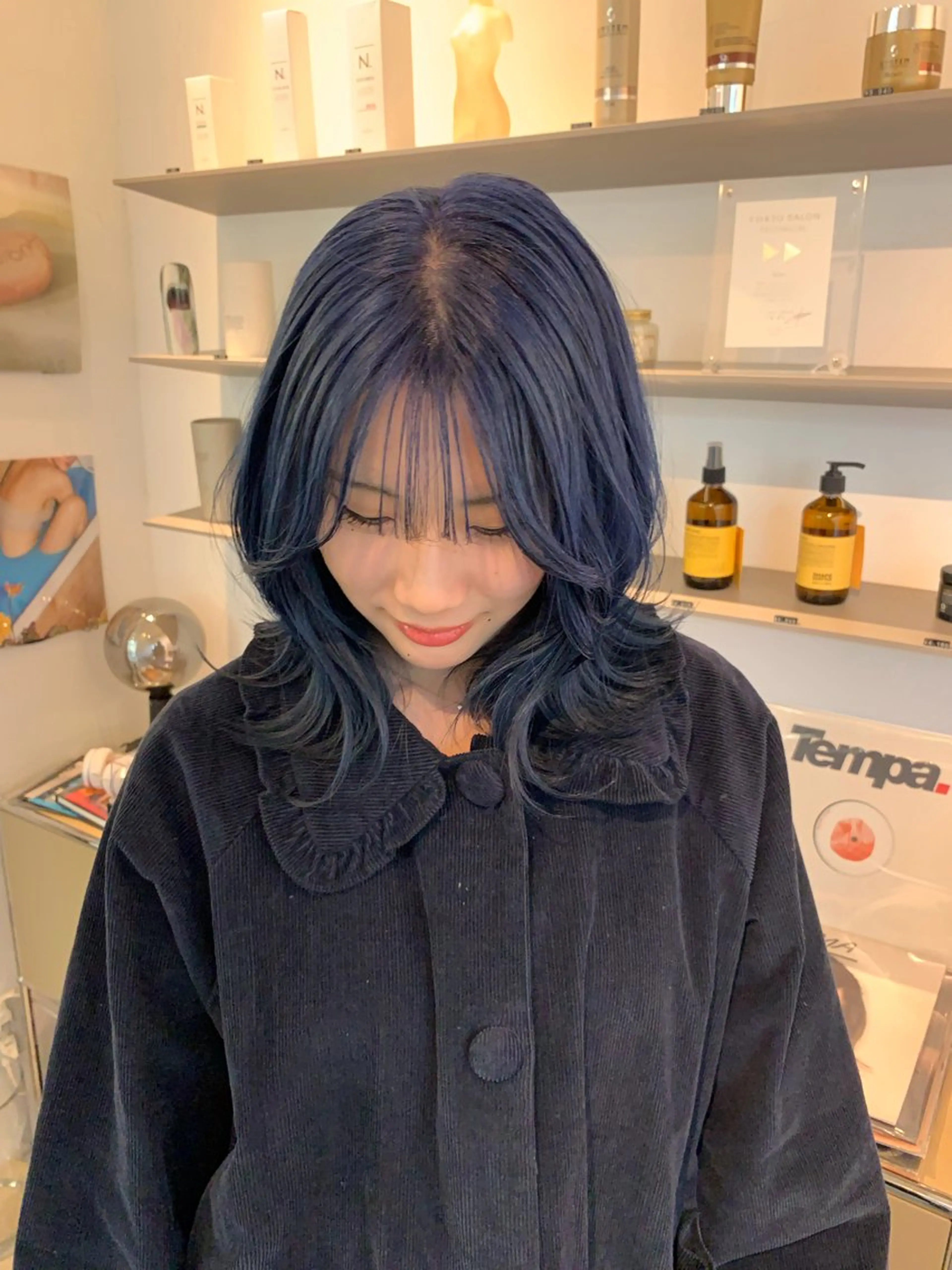 ミディアム カラー ヘアカラー Tsukasa/ ハイトーン/寒色のヘアスタイル