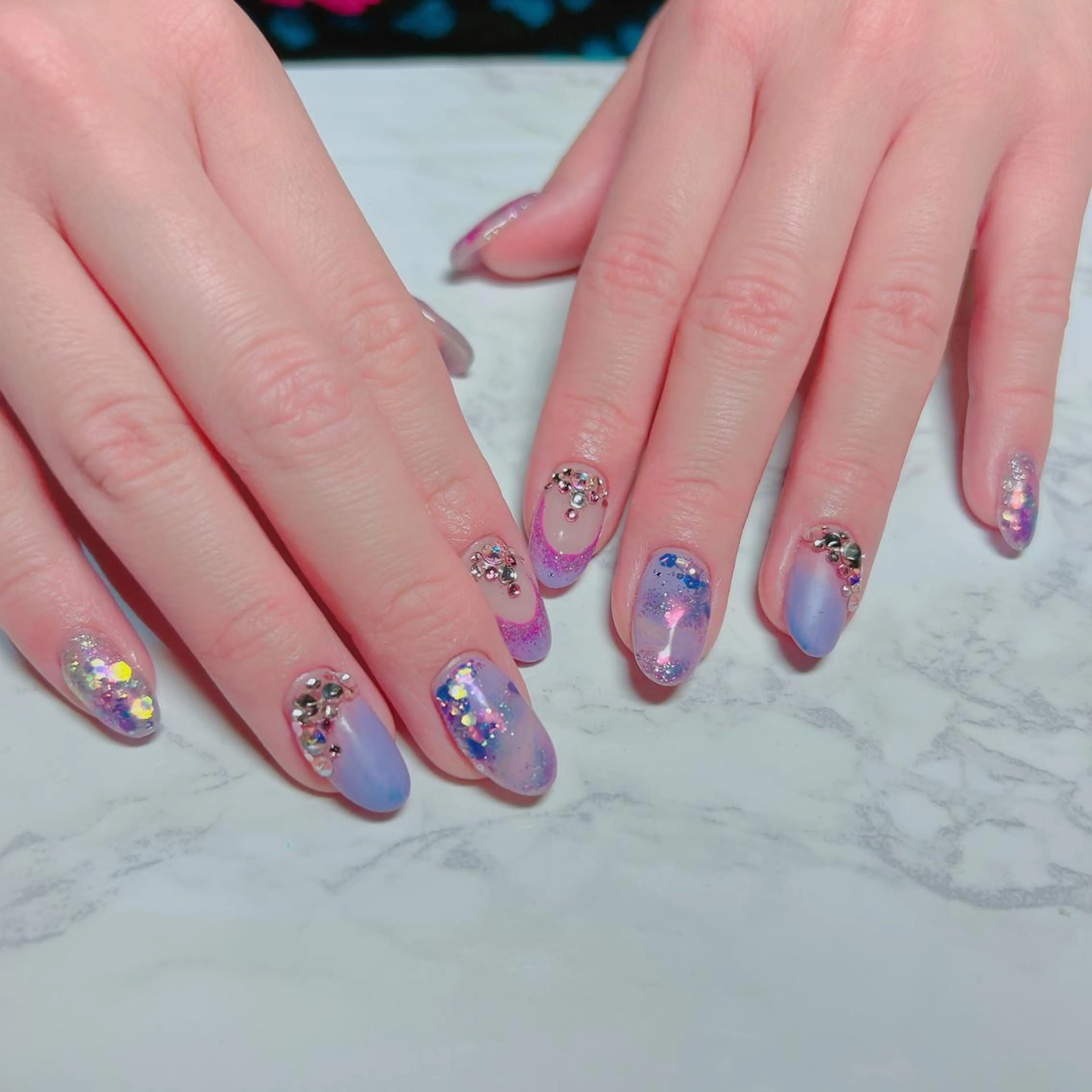 ネイル キラキラネイル 持ち込み ハンドネイル たきぐち みちこのネイルデザイン