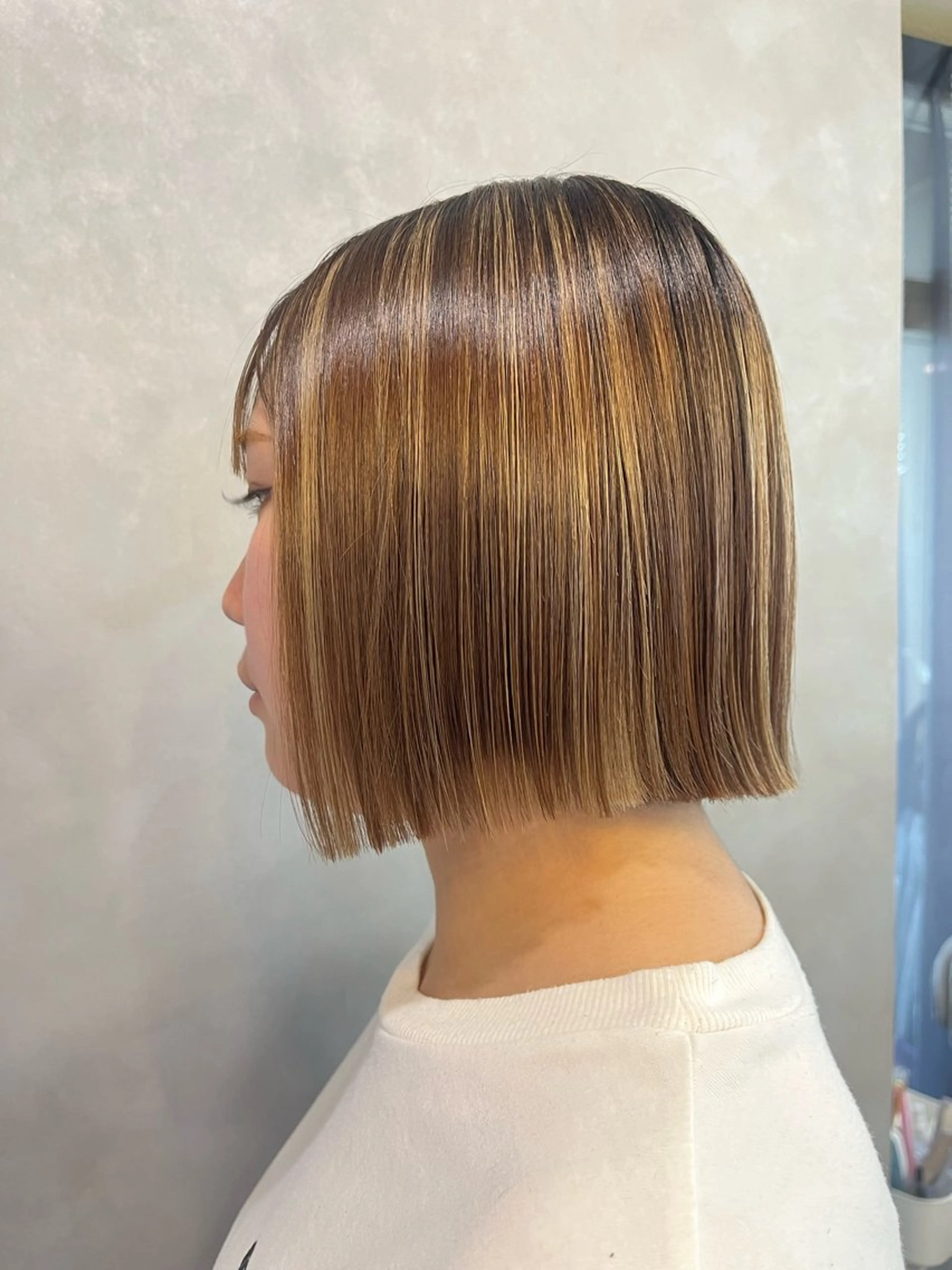 ミディアム ボブ 外ハネヘア ｊｏｕｅｒｍ所属・透明感/グレージュ /韓国レイヤー🪽のヘアスタイル