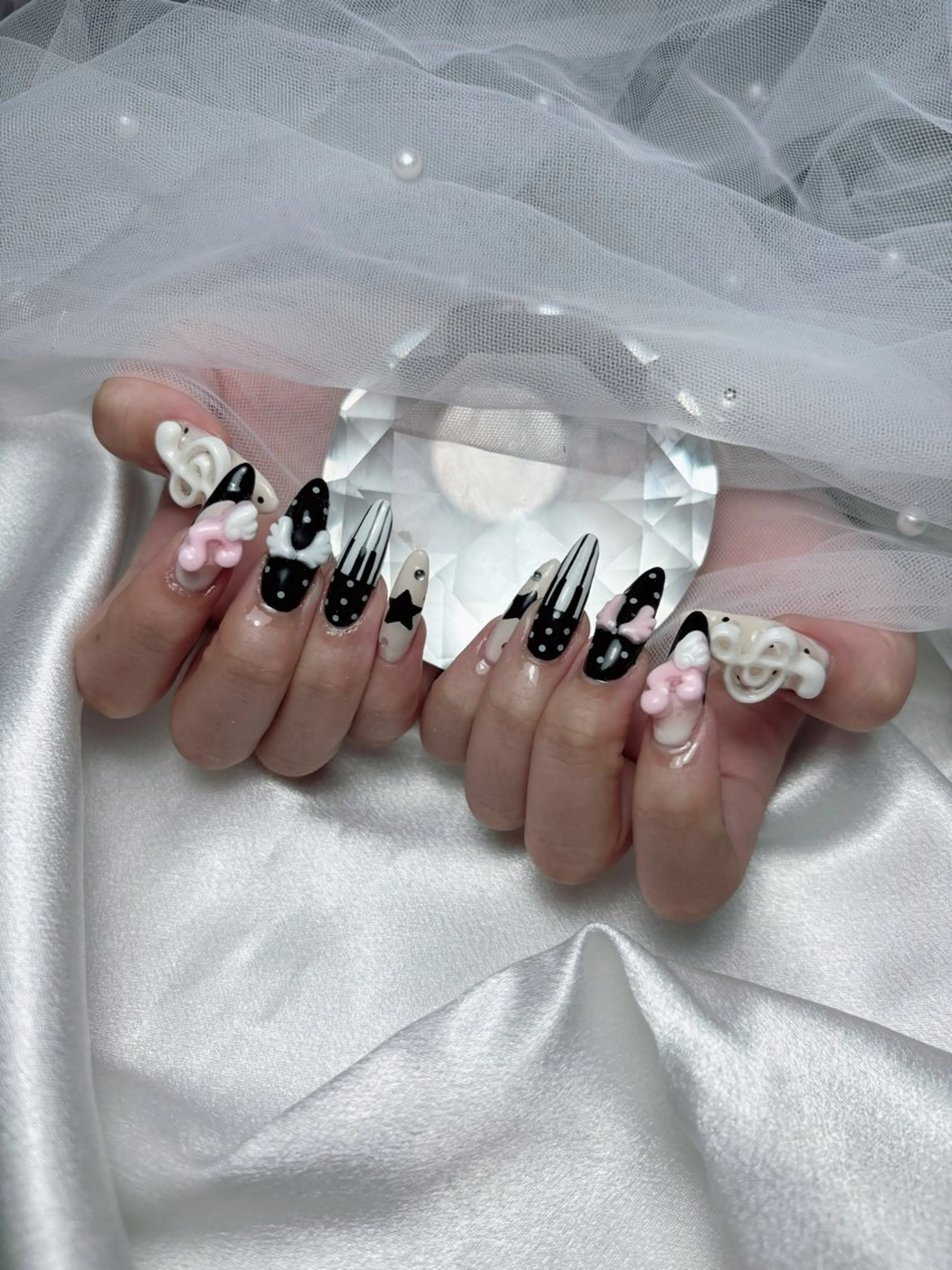 ネイル ハンドネイル Nanami ·͜·ꔛ‬ෆのネイルデザイン