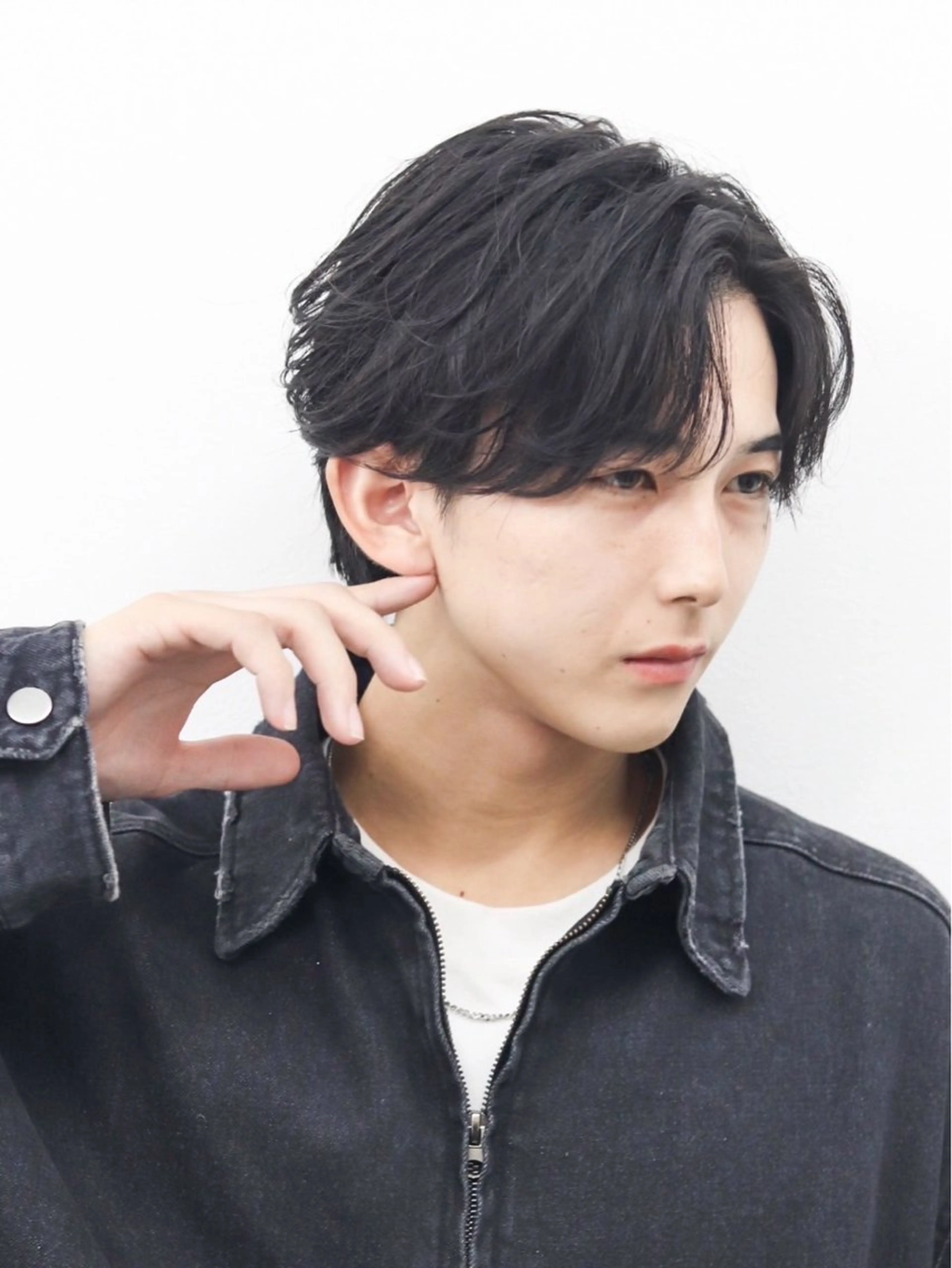 ミディアム カラー パーマ ヘアアレンジ メンズ メンズ韓国風 韓国風ヘア 似合わせカット メンズ特化❤️‍🔥 RIKU❤️‍🔥のヘアスタイル