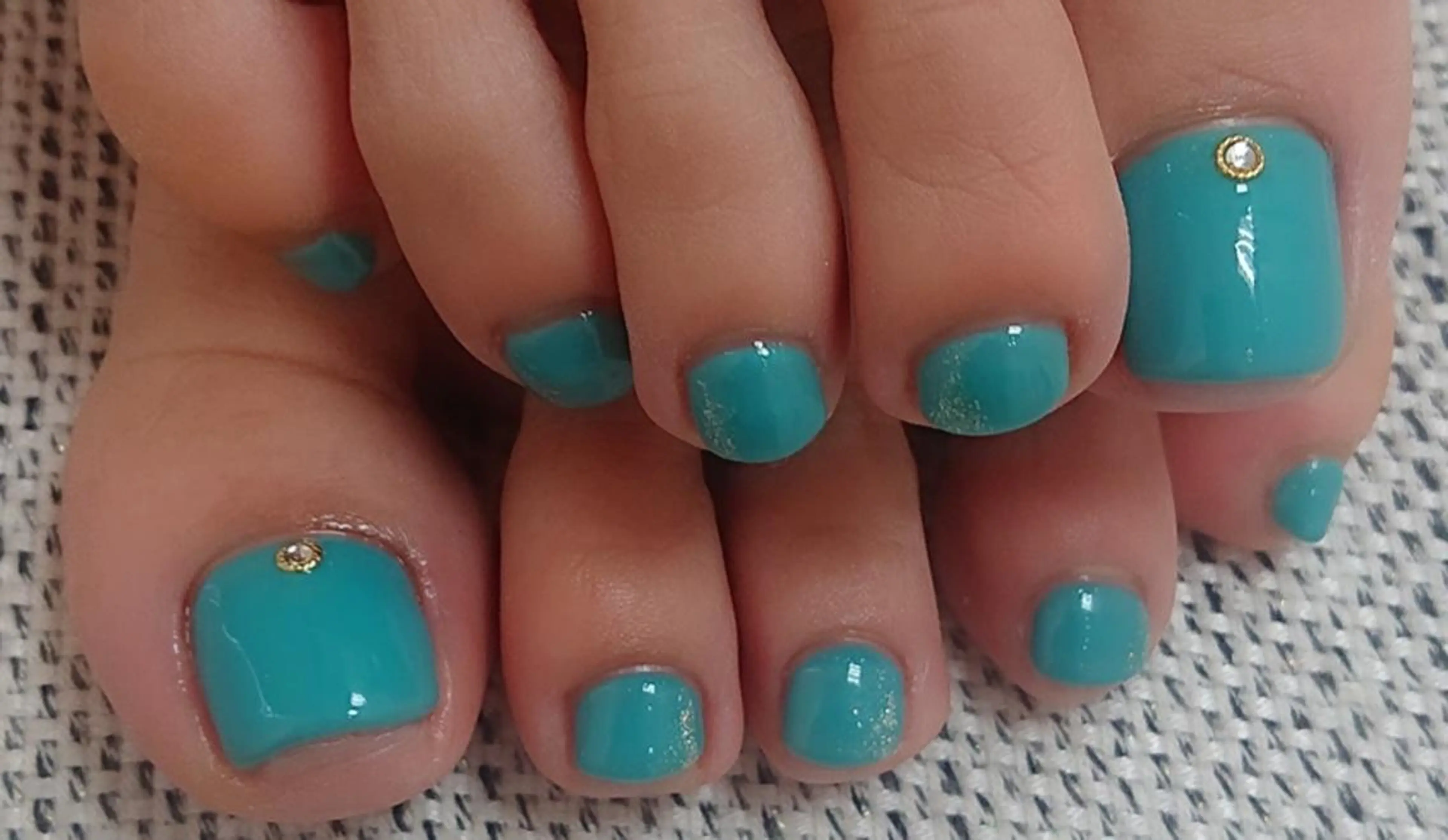 ネイル 🍒当日もOK🍒 𝑳𝑼𝑵𝑨花井のネイルデザイン