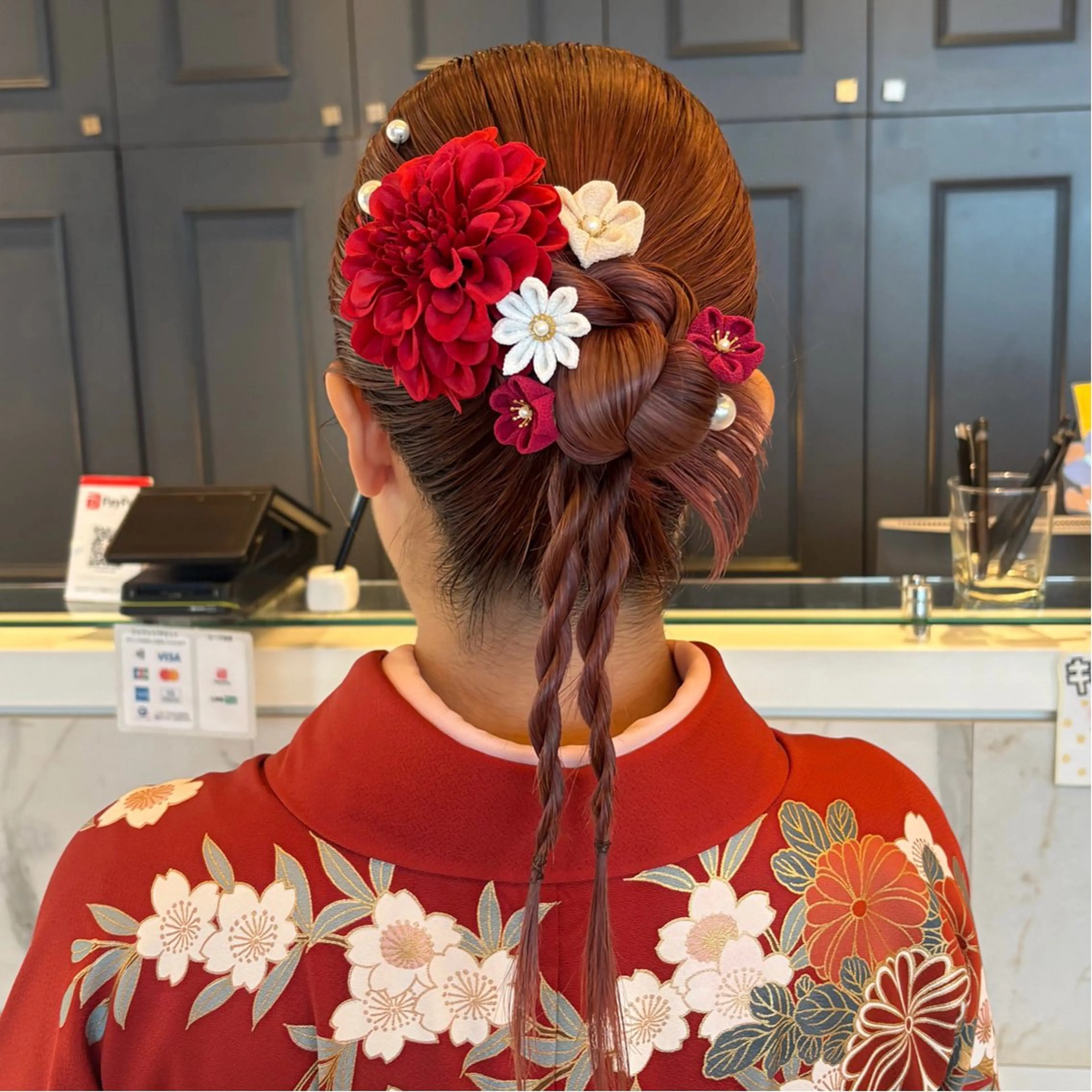 ミディアム ヘアアレンジ ヘアセット カットモデル/ セット/宮里心香のヘアスタイル