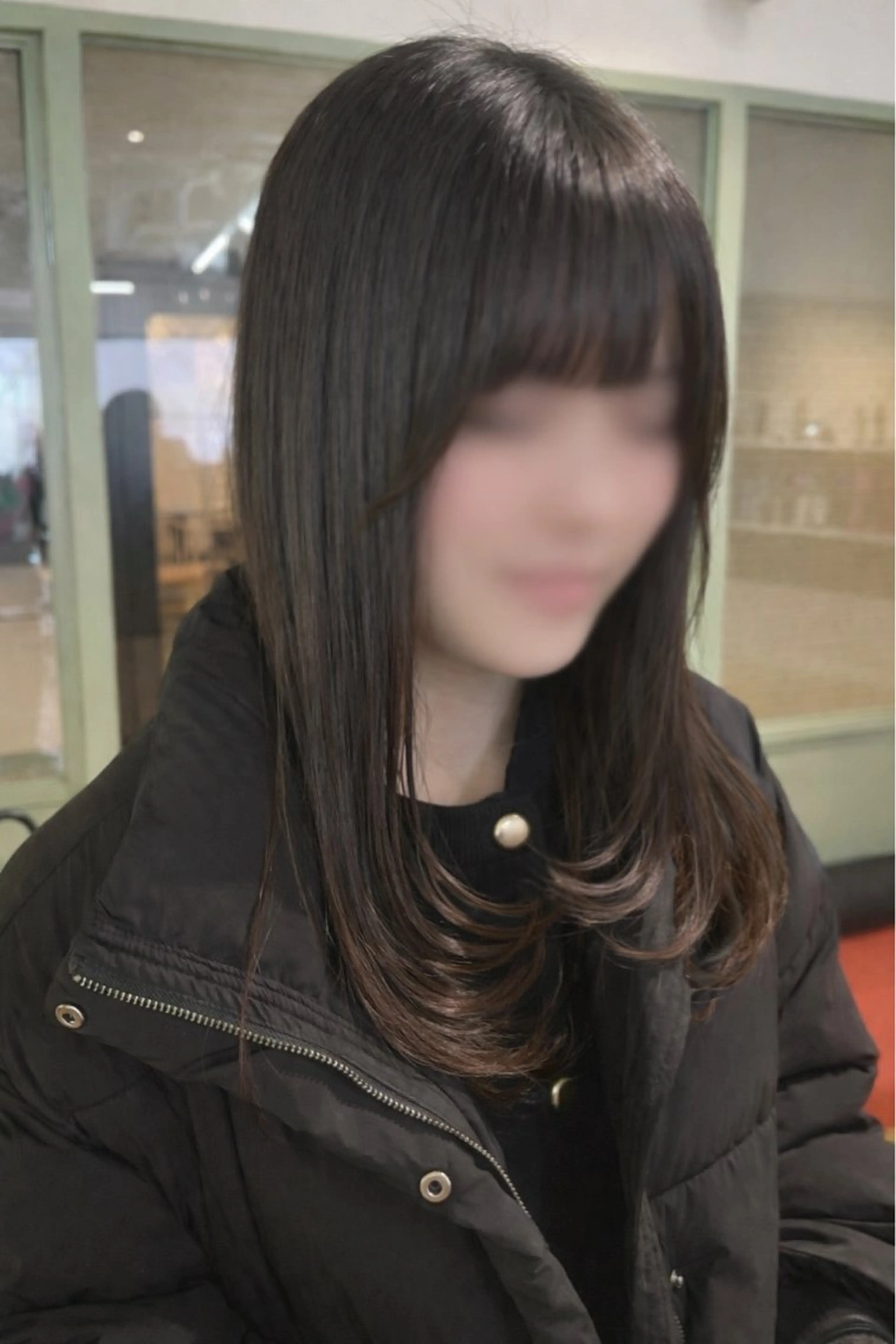 セミロング 顔まわりレイヤー 顔周りカット レイヤーカット パーマ/縮毛矯正 /韓国風/佐藤里咲のヘアスタイル