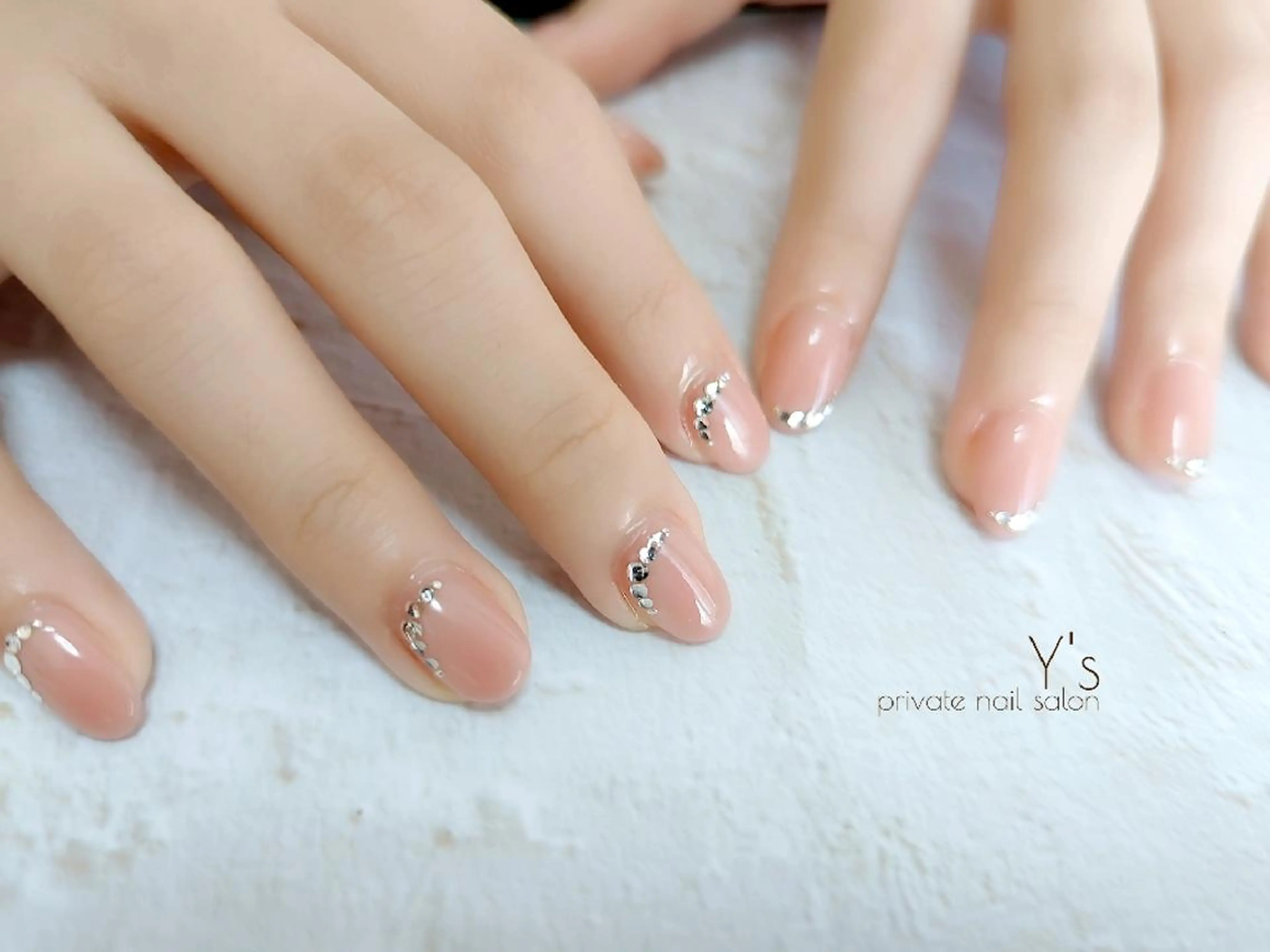 ネイル ハンドネイル YUMI NAGAI  のネイルデザイン