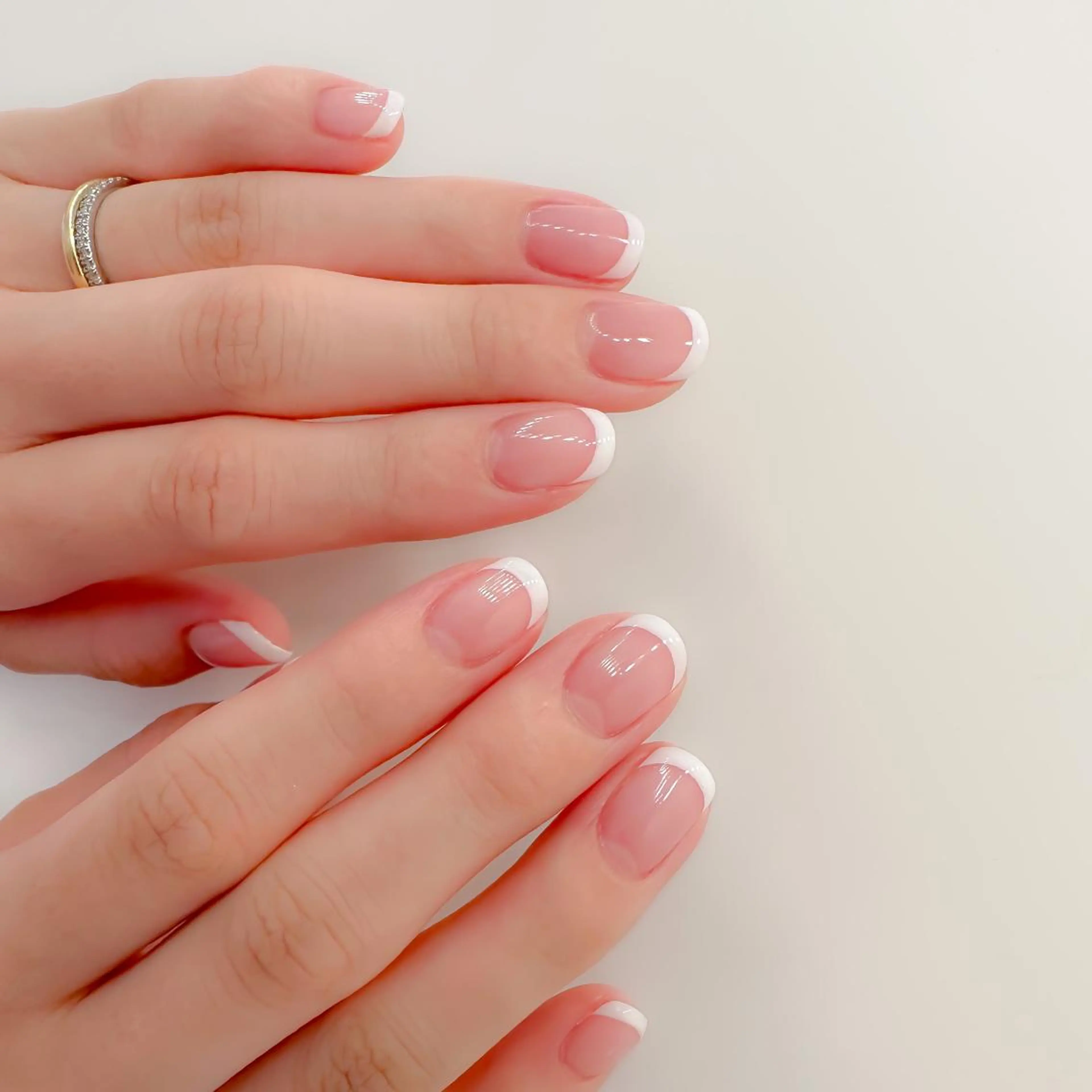 ネイル フレンチネイル mew mew NAIL & EYEのマツエク・マツパデザイン