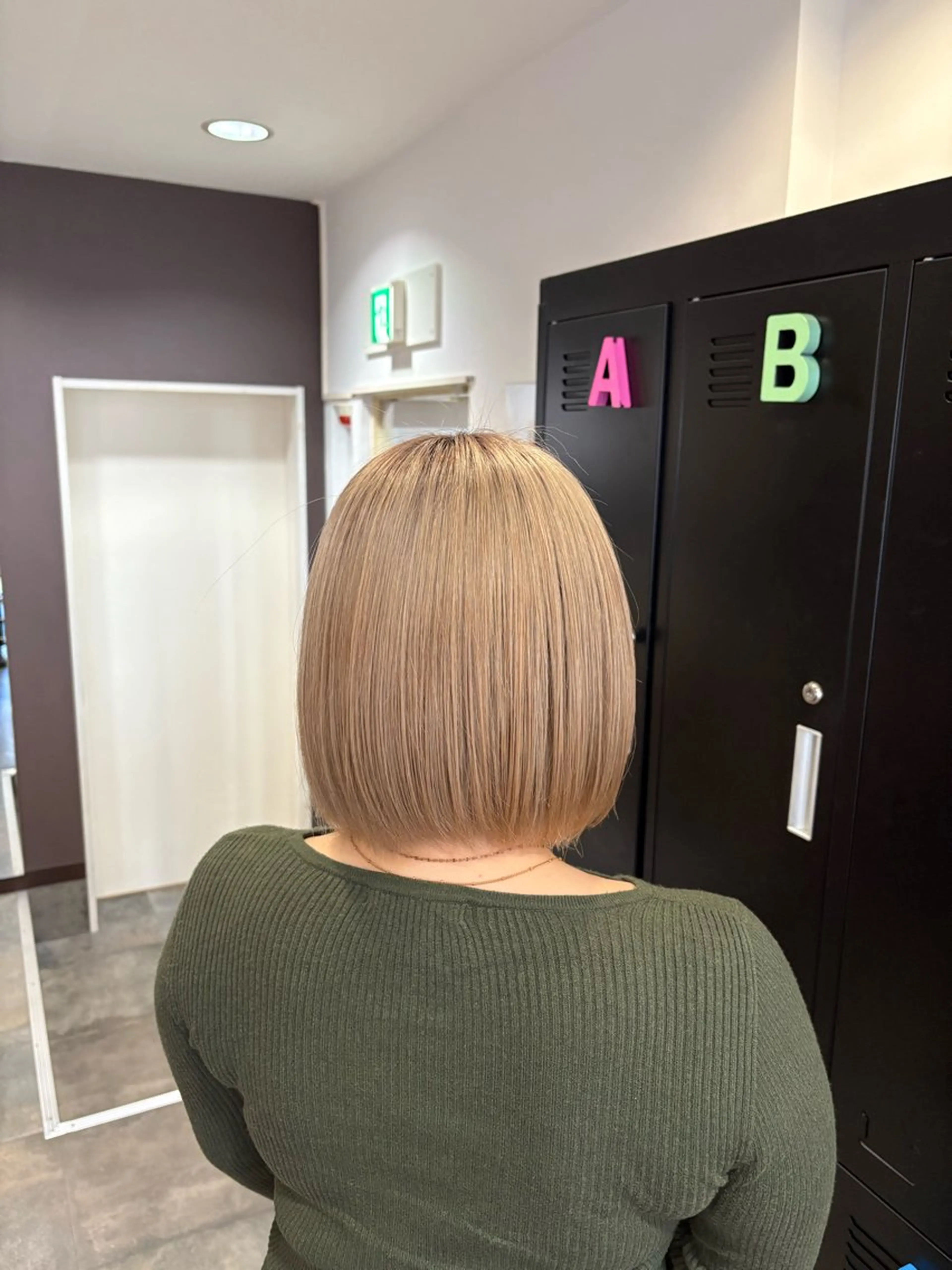 ショート 坂 美来乃のヘアスタイル