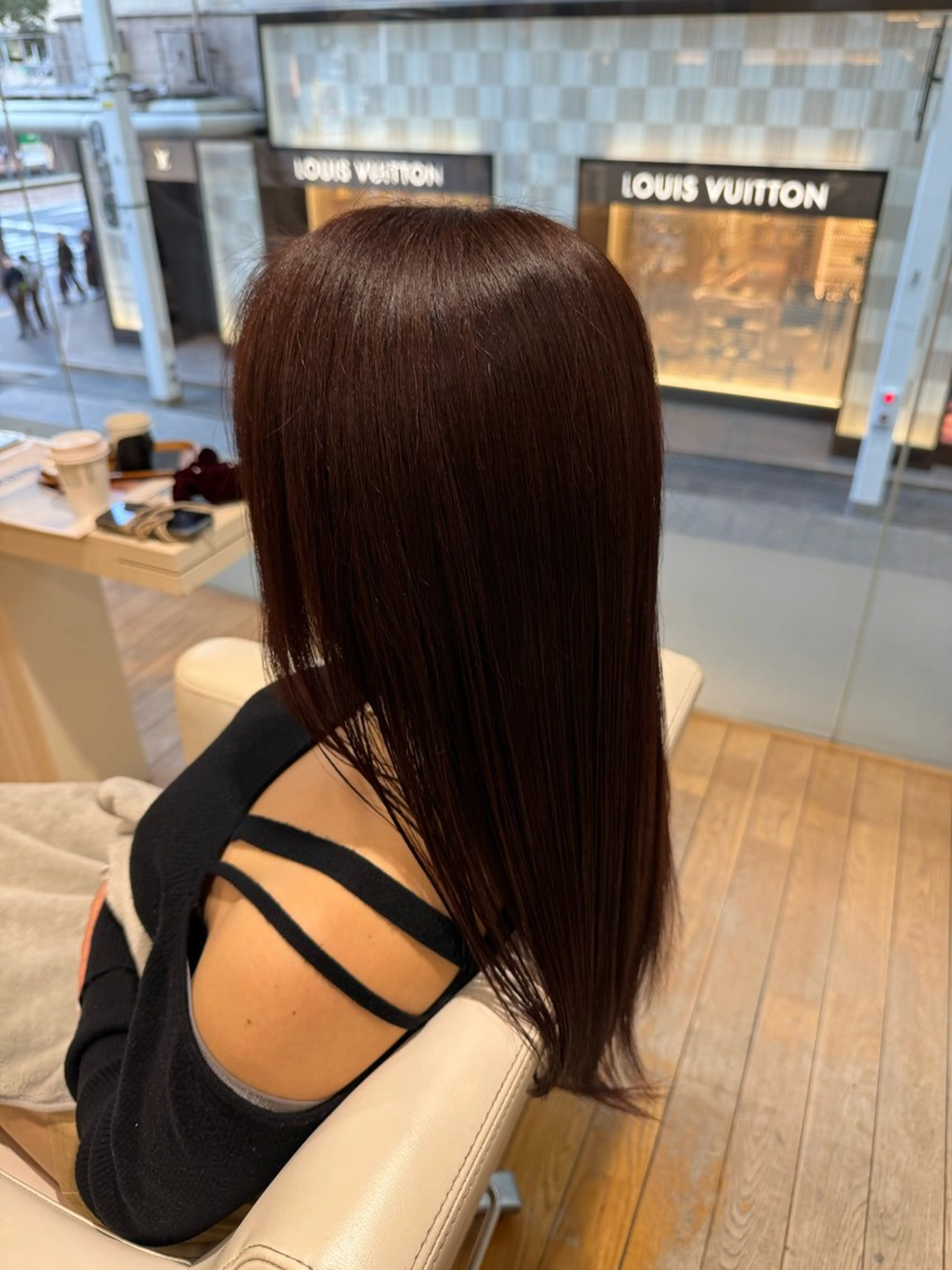 カラー ボルドーカラー ヘアカラー femme 當田 莉央のヘアスタイル