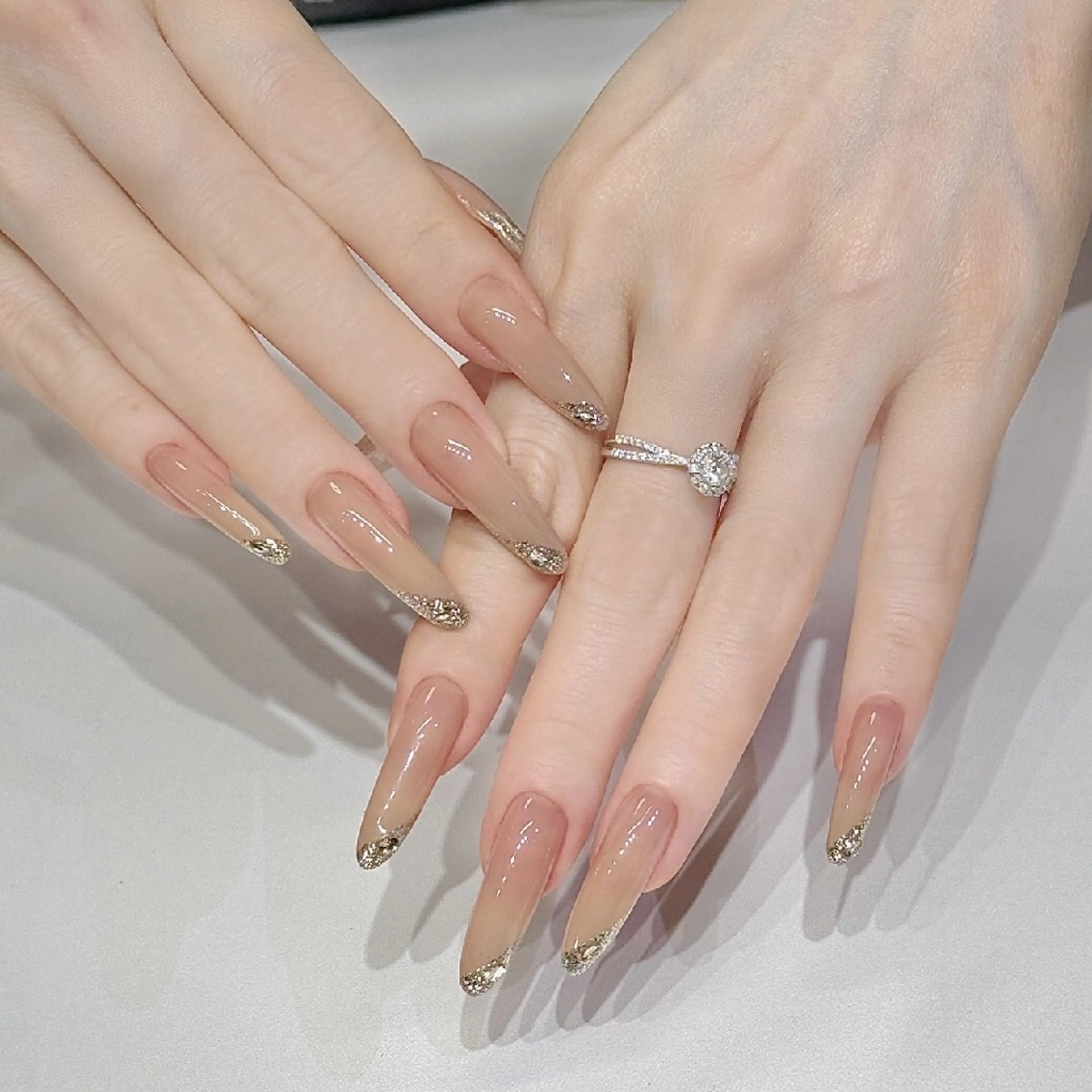 ネイル B&B  Nail のネイルデザイン