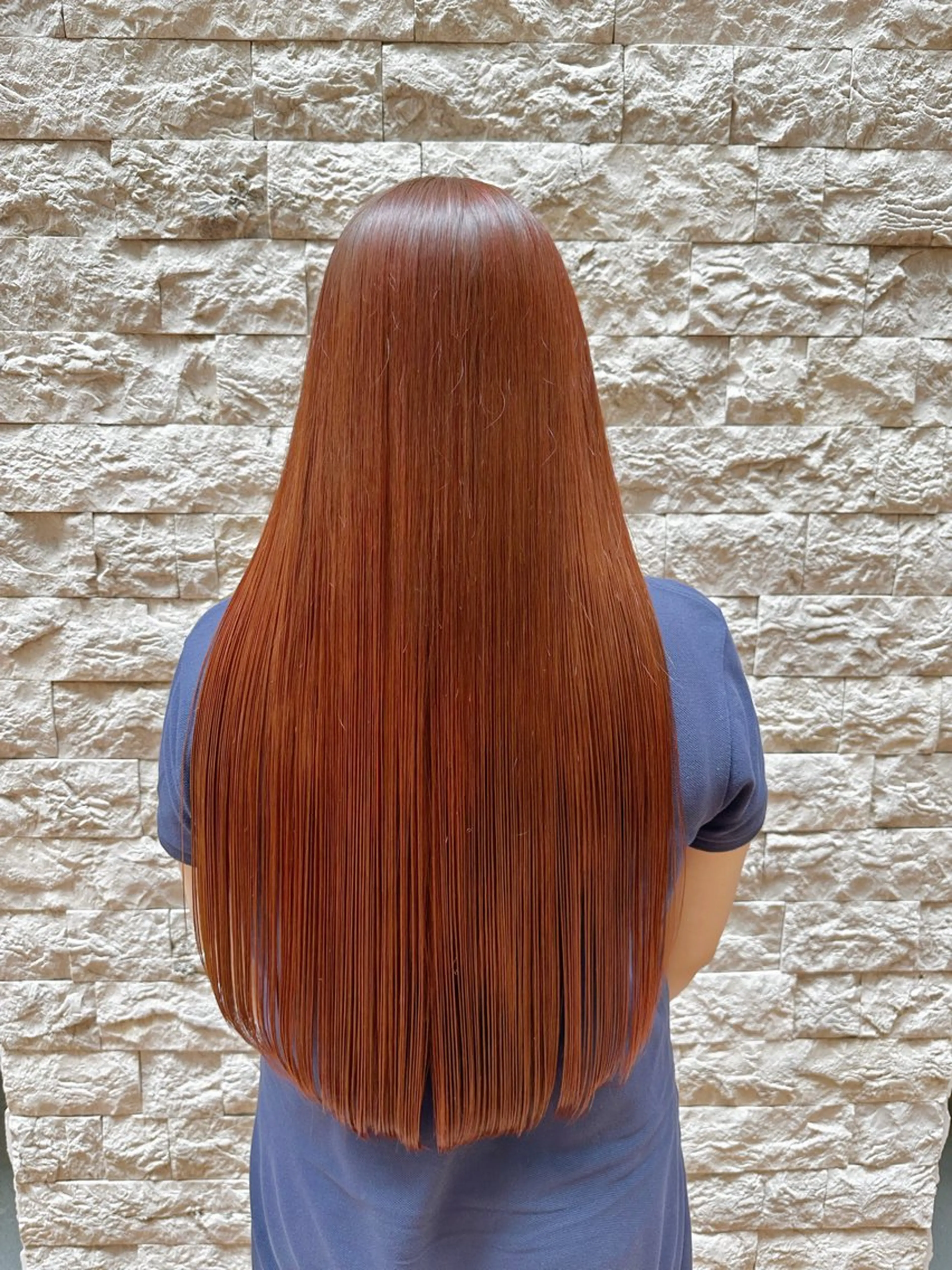 ロング 酸性ストレート Respia所属・早坂 匠/酸性ストレートのヘアスタイル