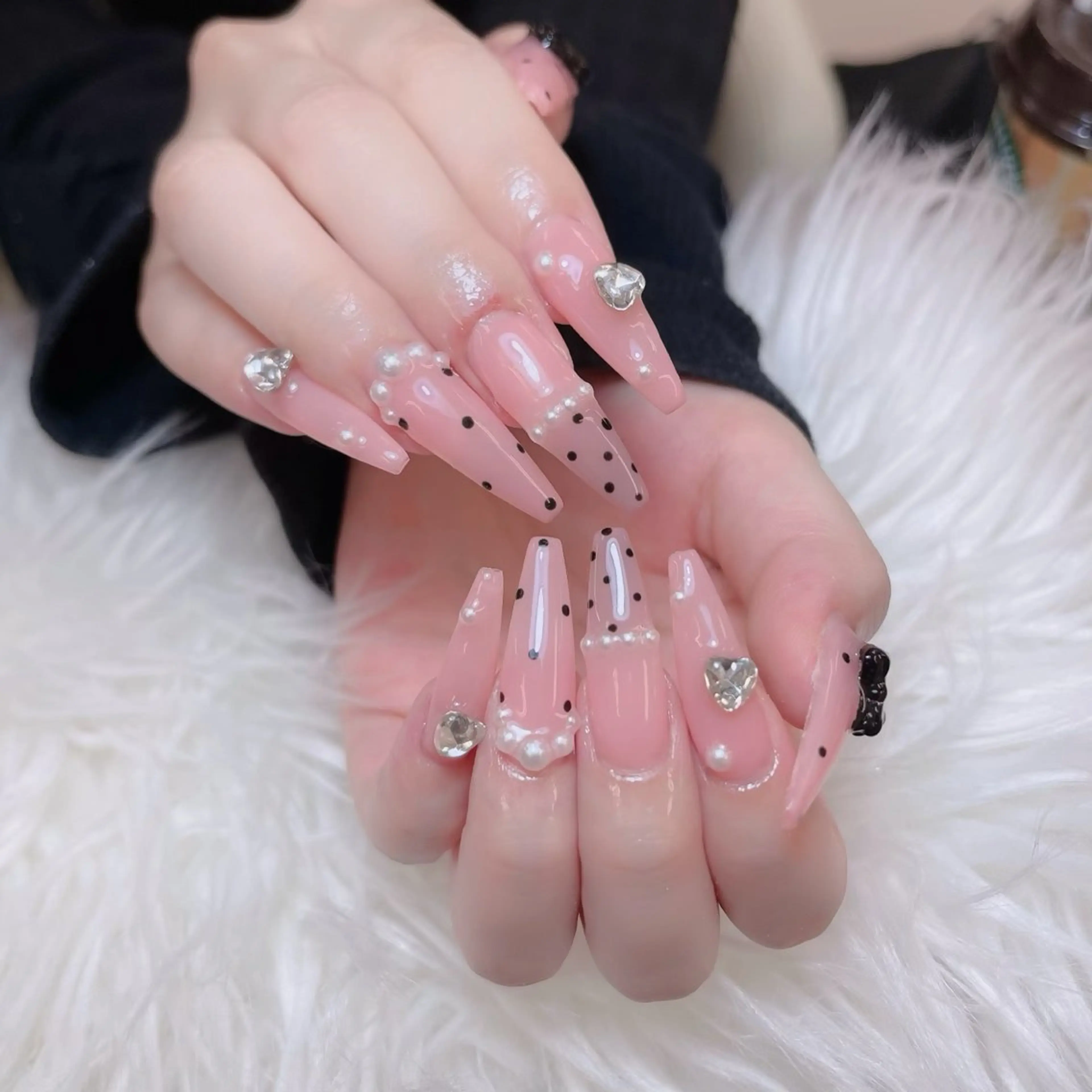 ネイル フレンチネイル グラデーション キラキラネイル 韓国ネイル マグネットネイル HIKARI HANA NAIL所属・HIKARIHANA NAILのネイルデザイン