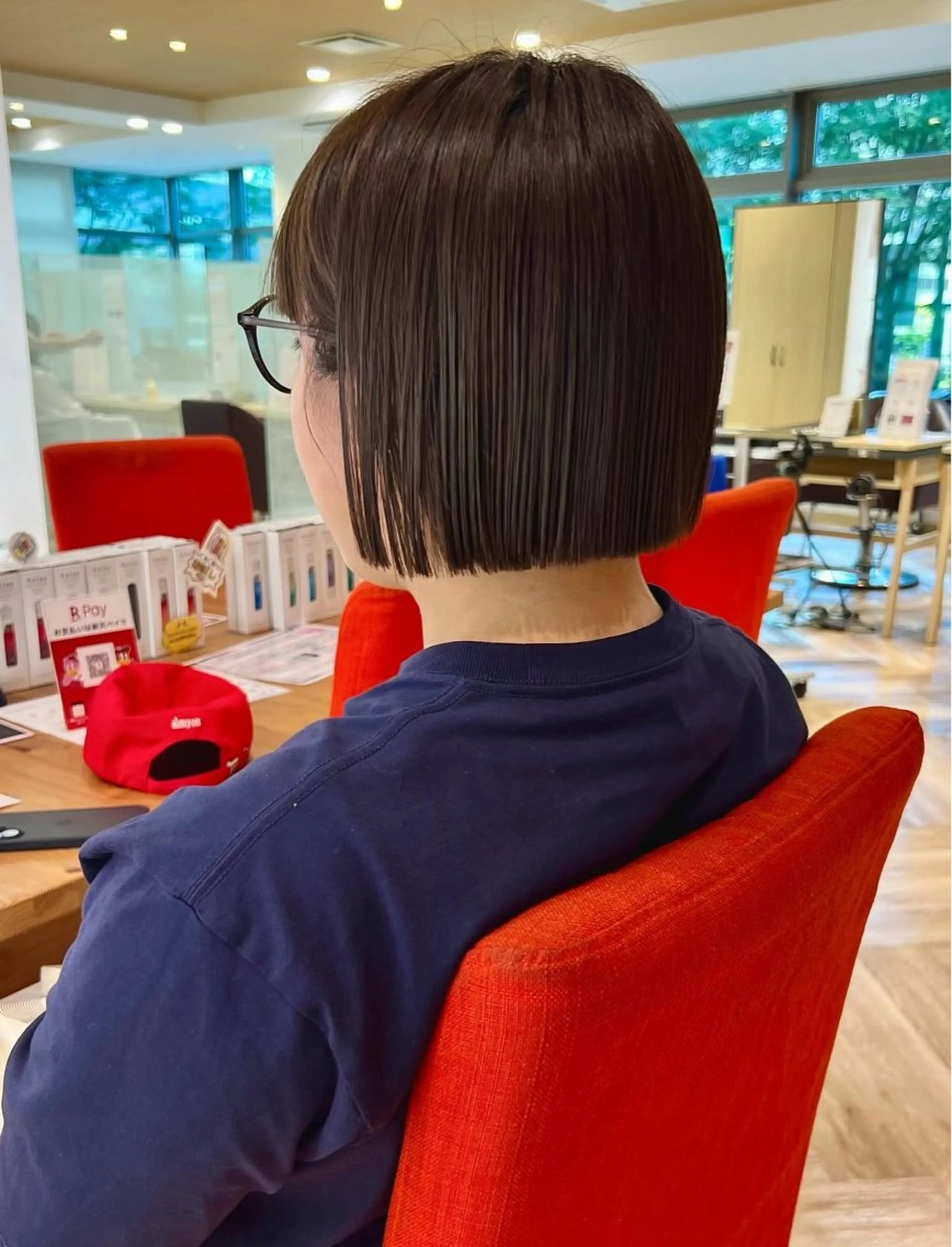 ショート ボブ 酸性ストレート カット 加納千華 /ボブ/ぱつっとボブのヘアスタイル