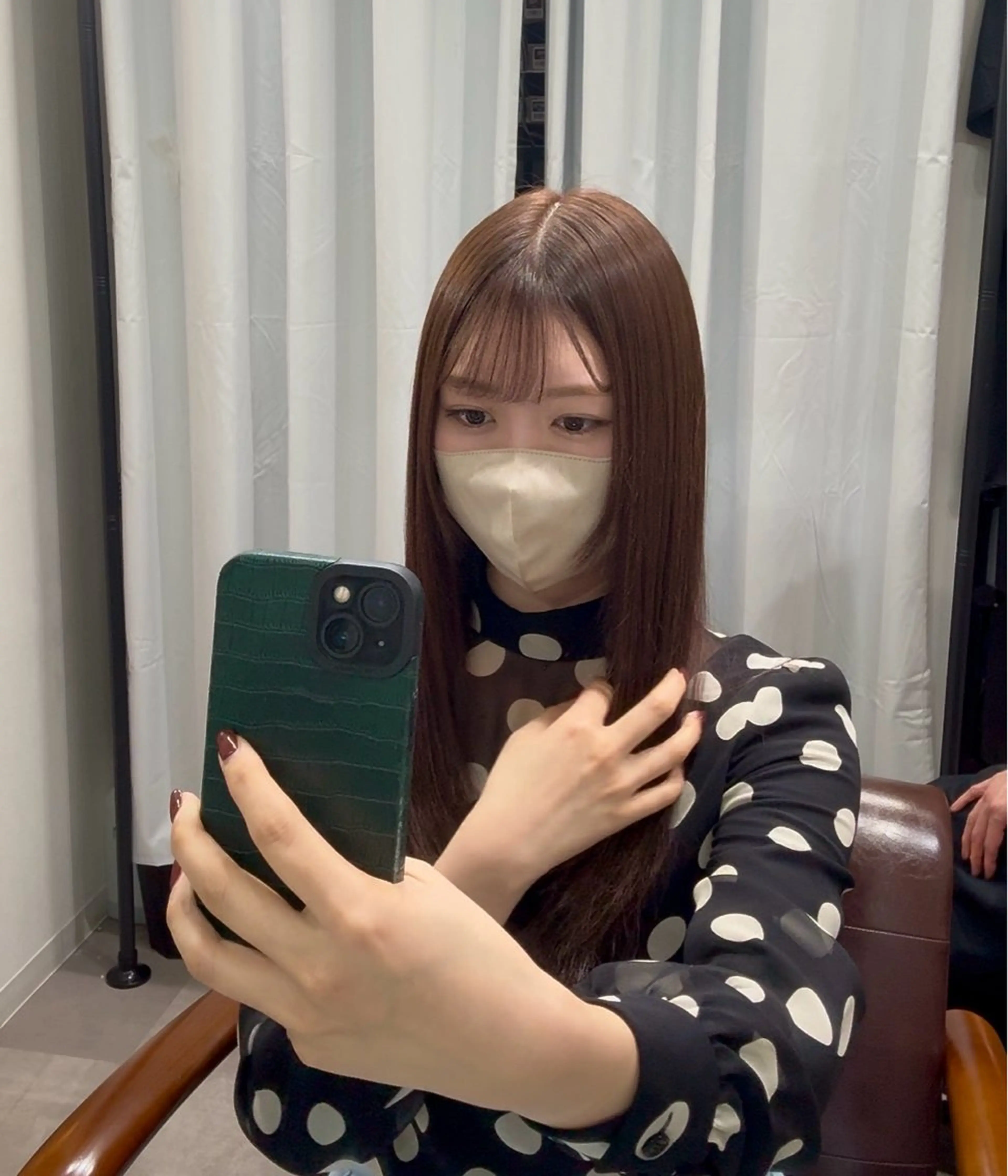 セミロング レイヤーカット 【20代ダメージ毛に 髪質改善】のヘアスタイル