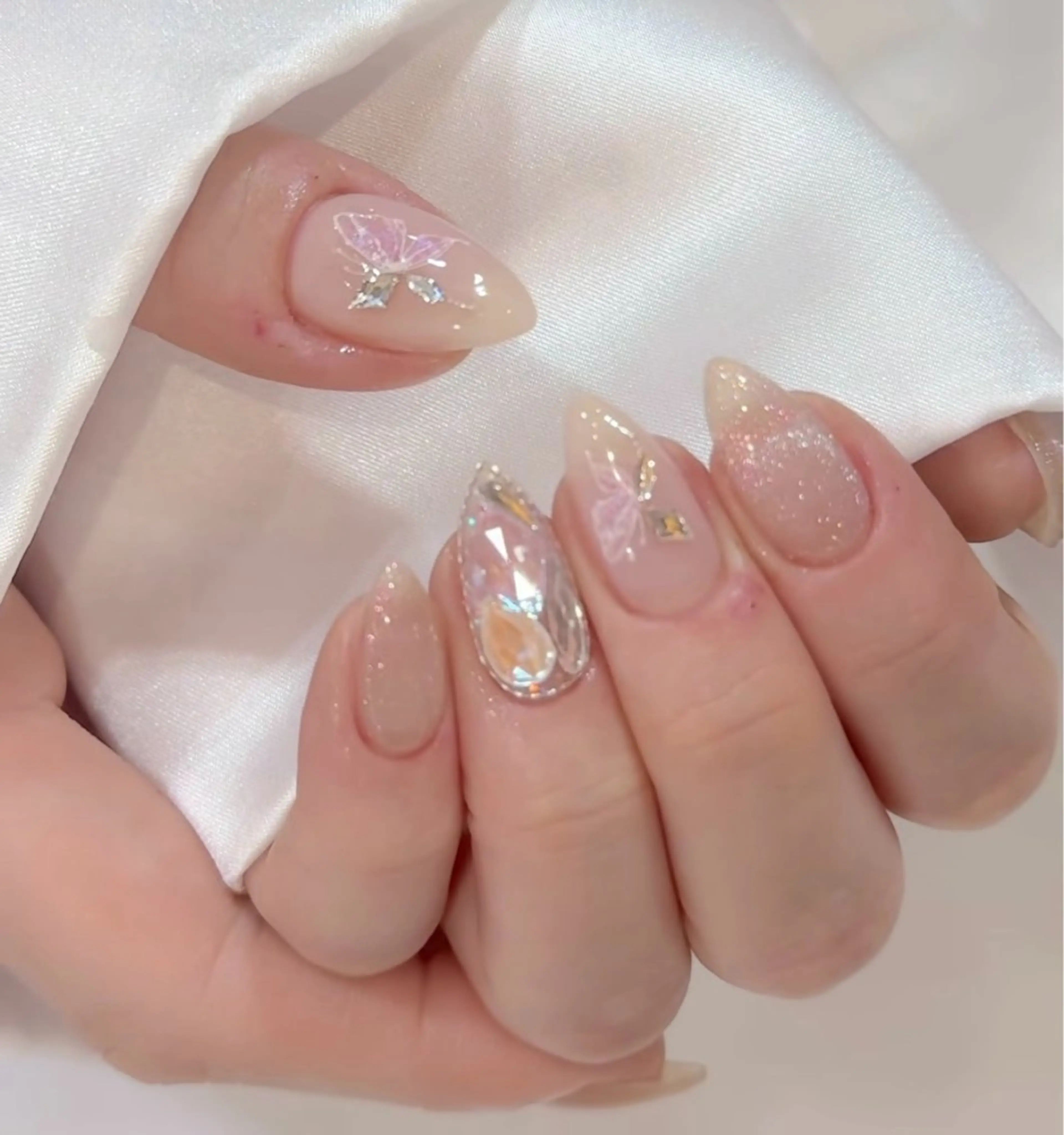 ネイル NailSalon✨ Écrinエクランのネイルデザイン