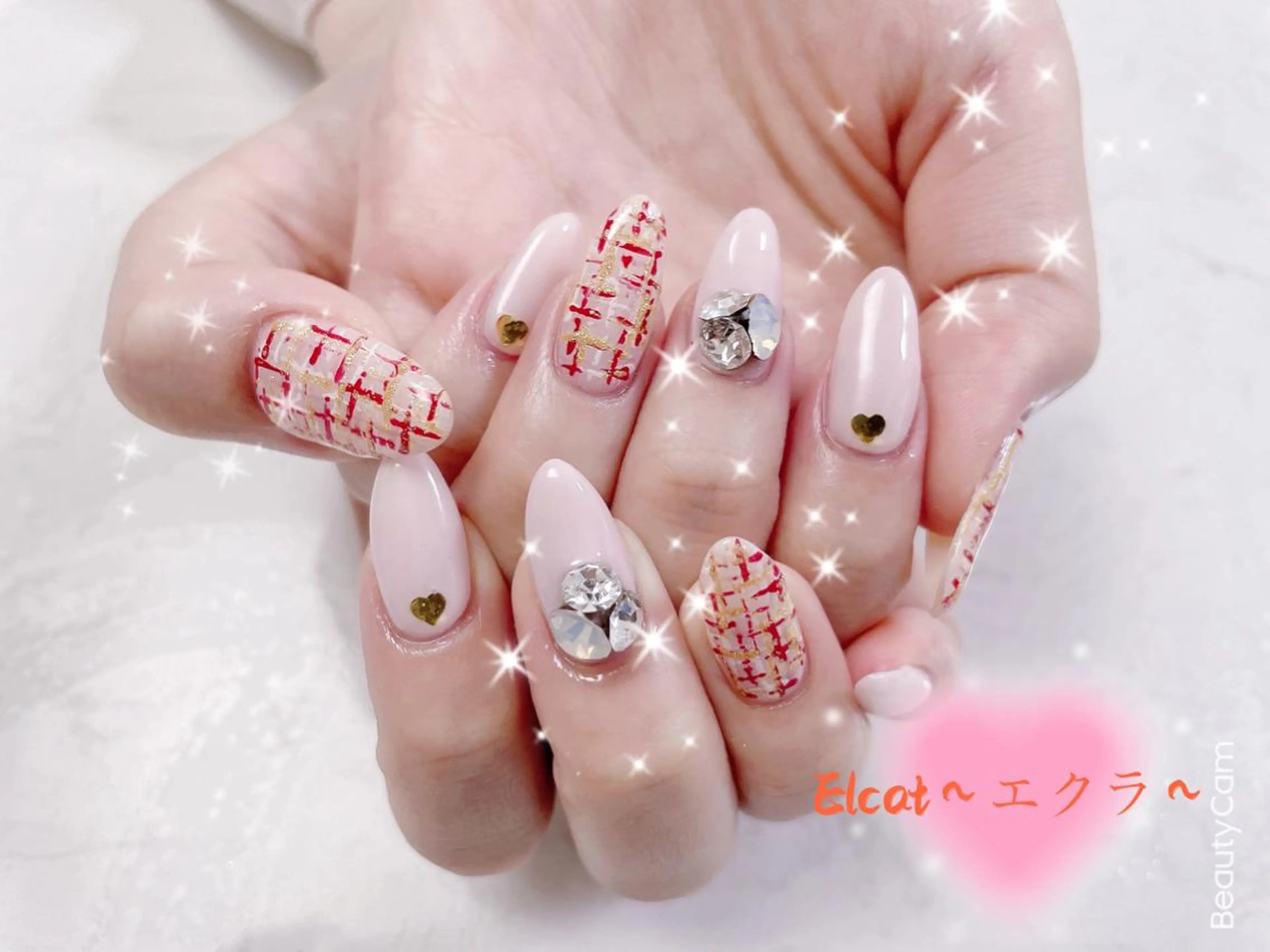 ネイル ネイルサロン エクラ 🌹【スカルプ専門】のネイルデザイン