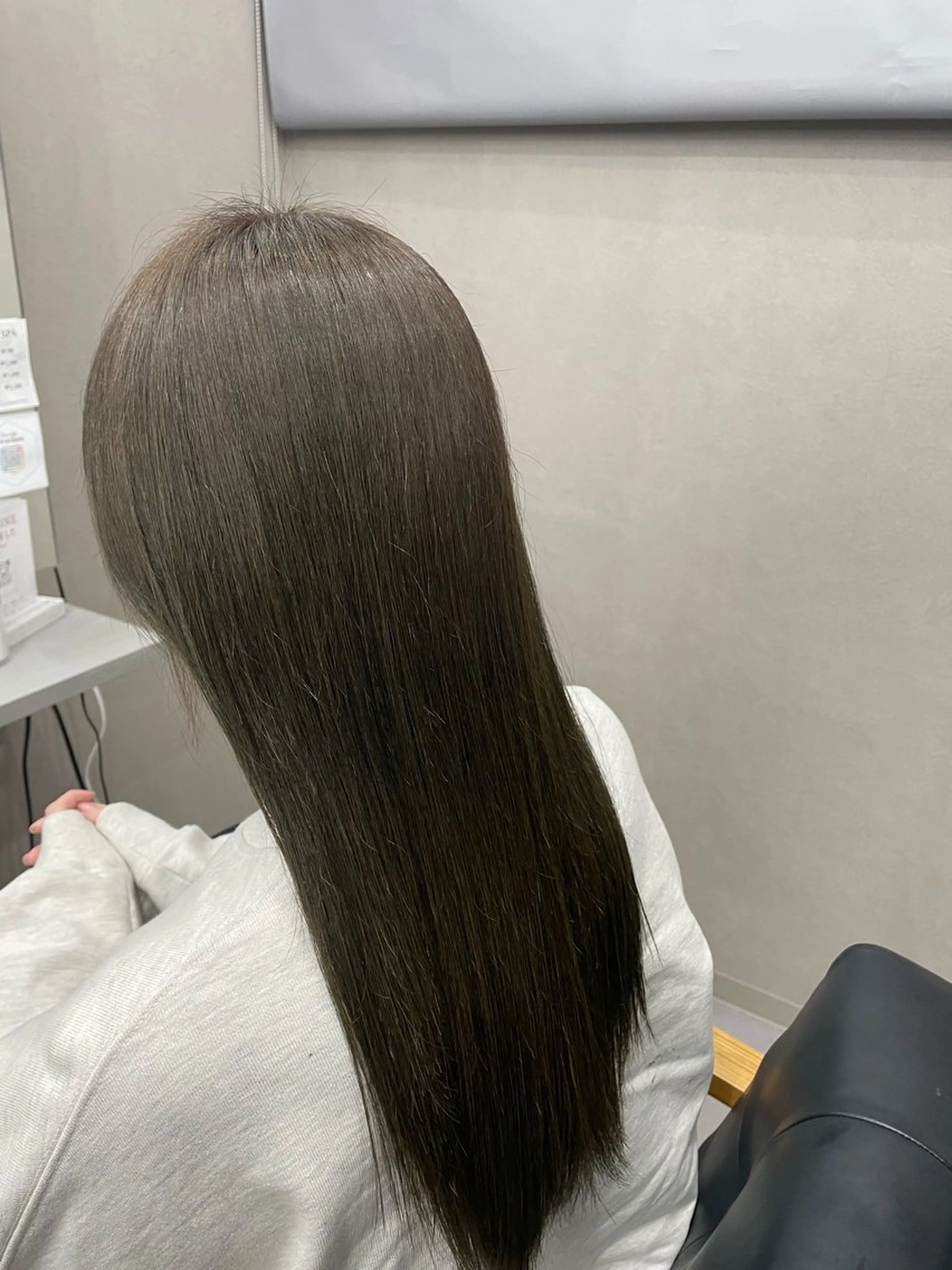 カラー 透明感カラー ヘアカラー トリートメント ★PALO/ ANNA★のヘアスタイル