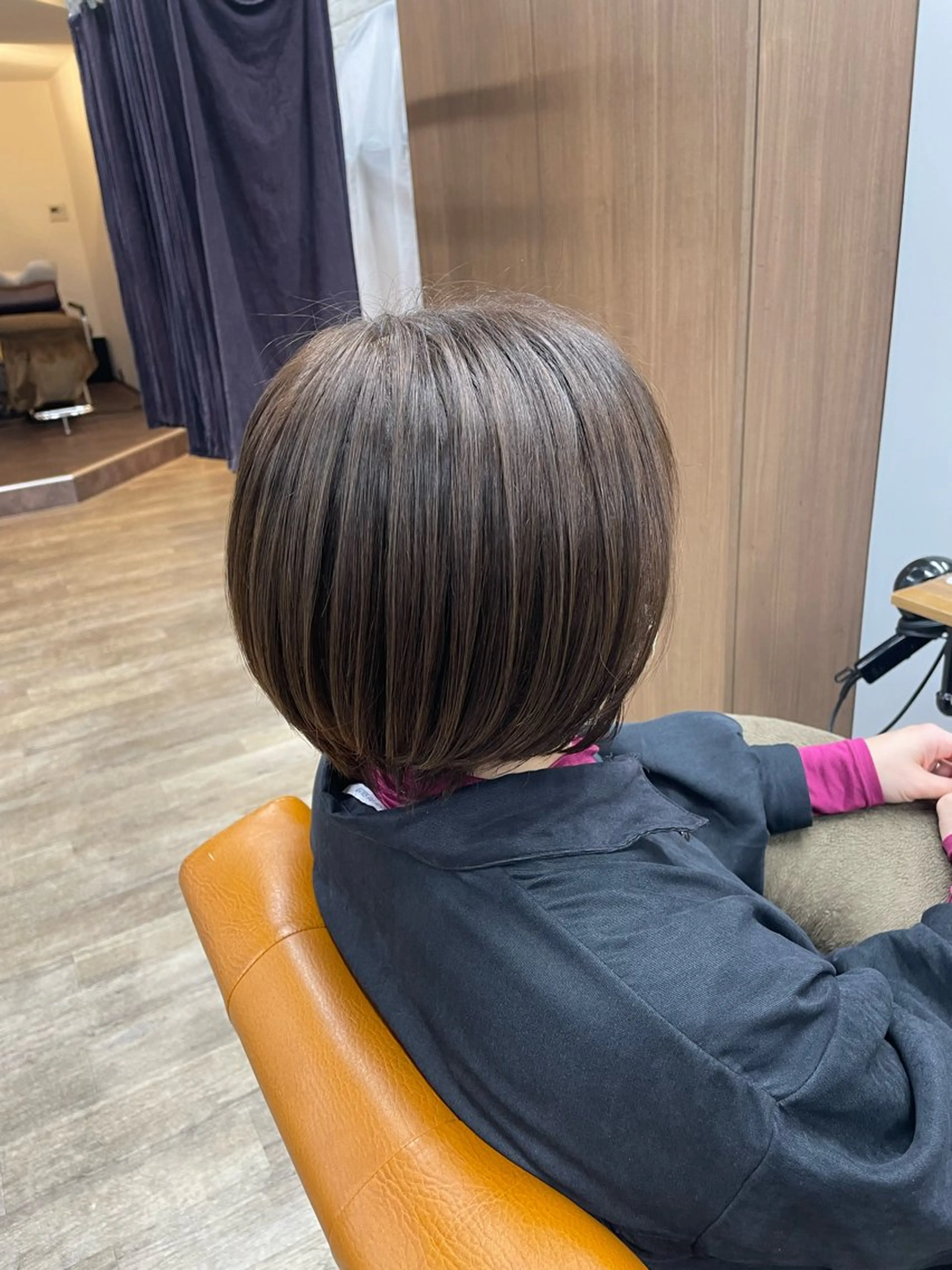 ショート カラー アッシュ アッシュブラウン ブラウンカラー ヘアカラー Nail &Beauty by UNO伊勢原所属・COCO .のヘアスタイル