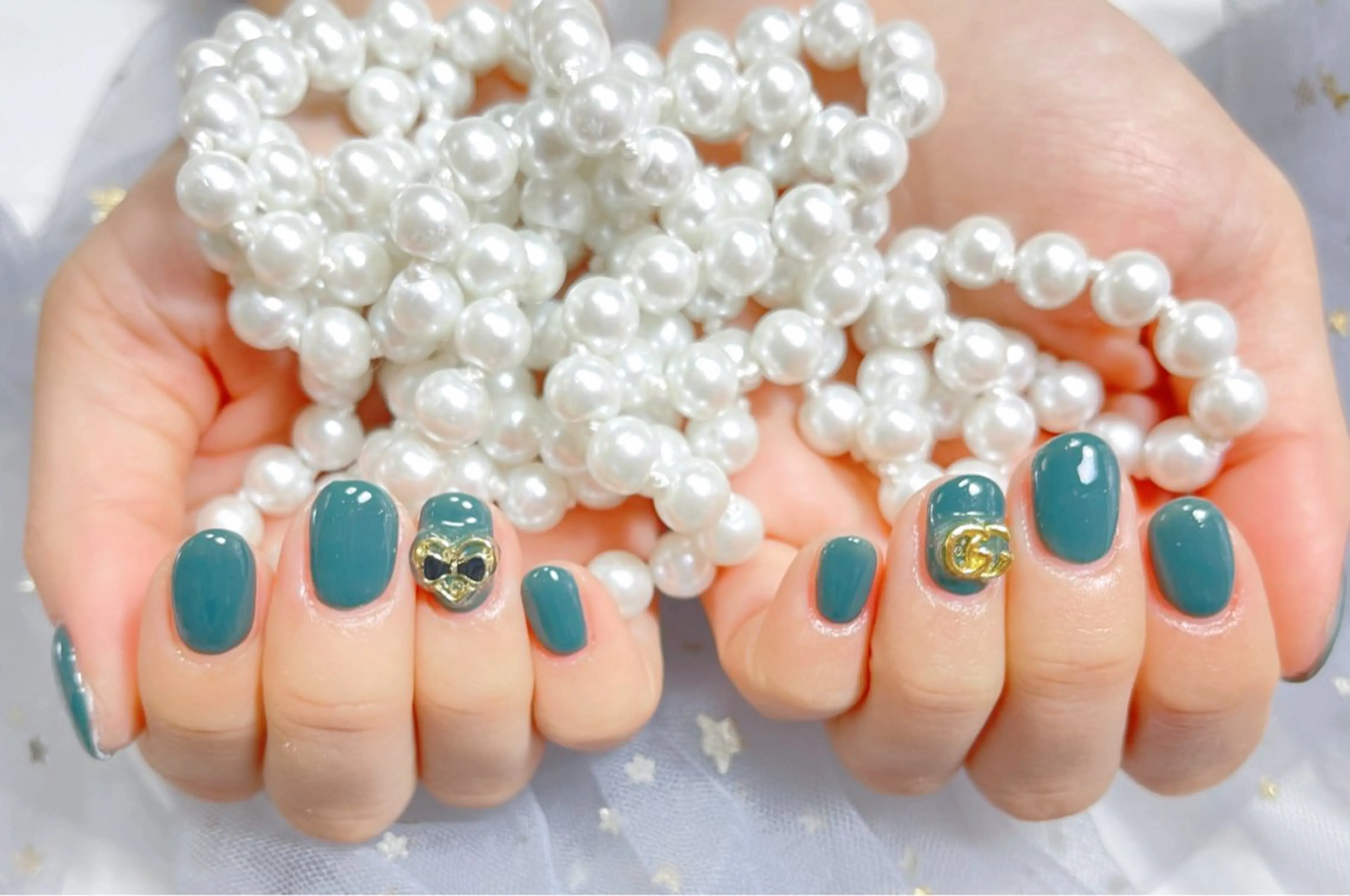 ネイル 🎀ネイルサロン エクラYUI🎀のネイルデザイン