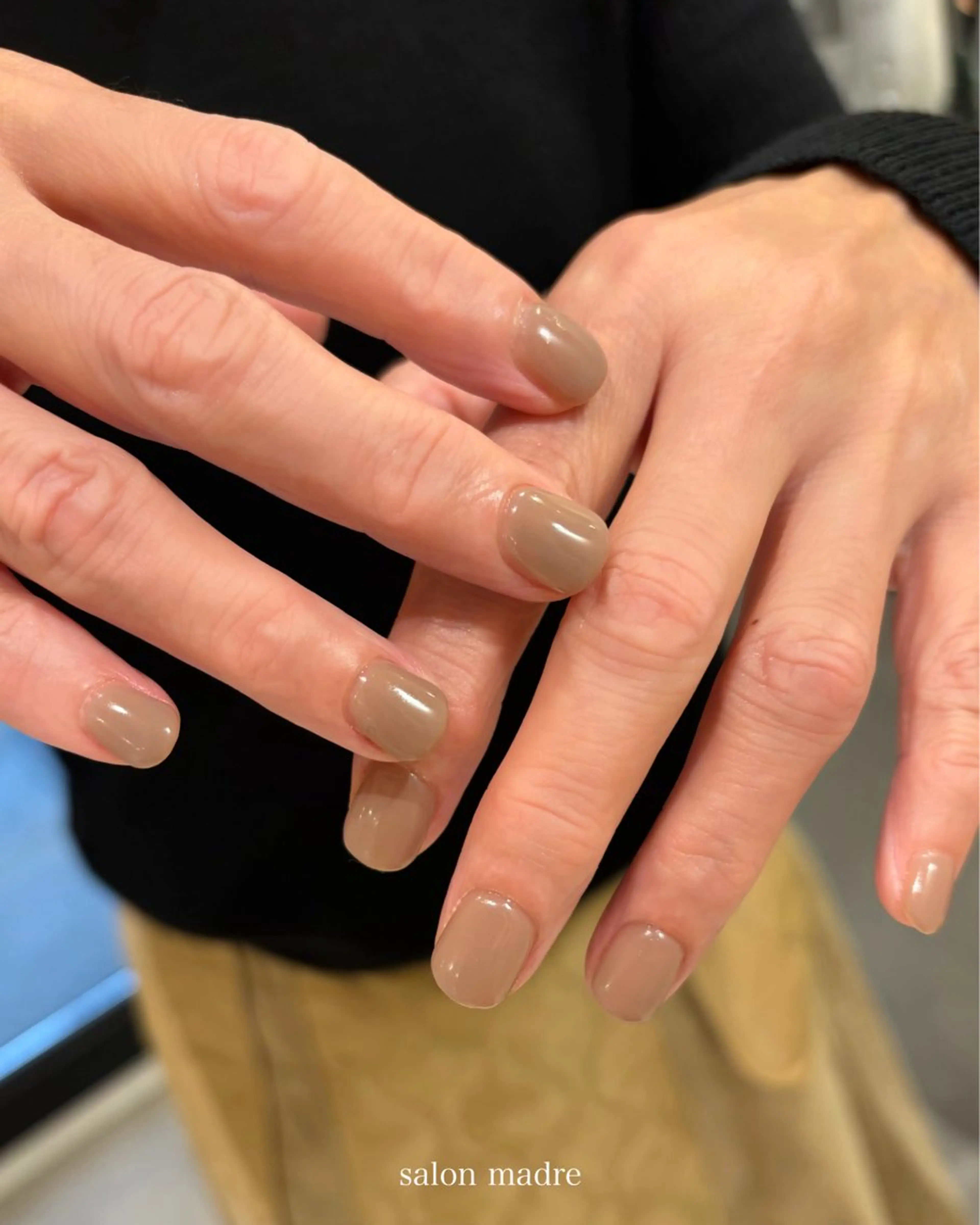 ネイル ワンカラーネイル ハンドネイル salon madre Sakiのネイルデザイン