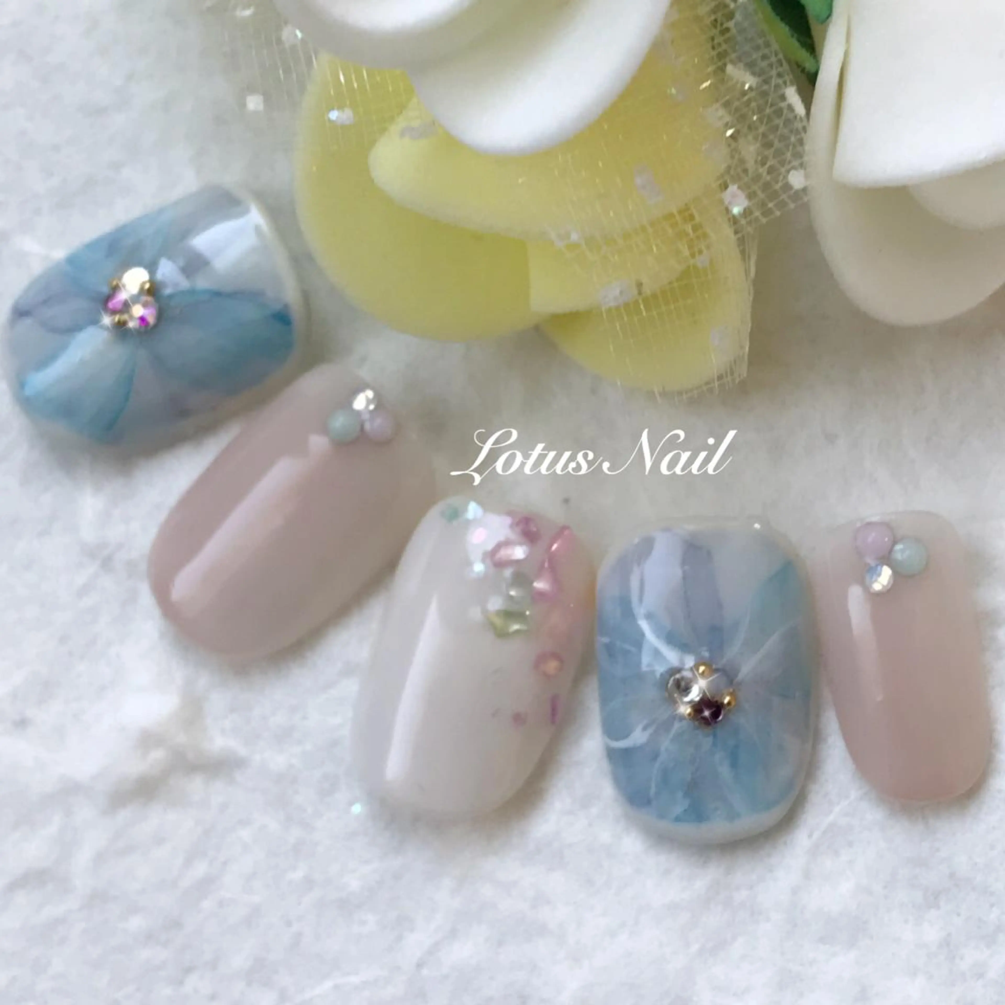 ネイル Lotus Nailのネイルデザイン