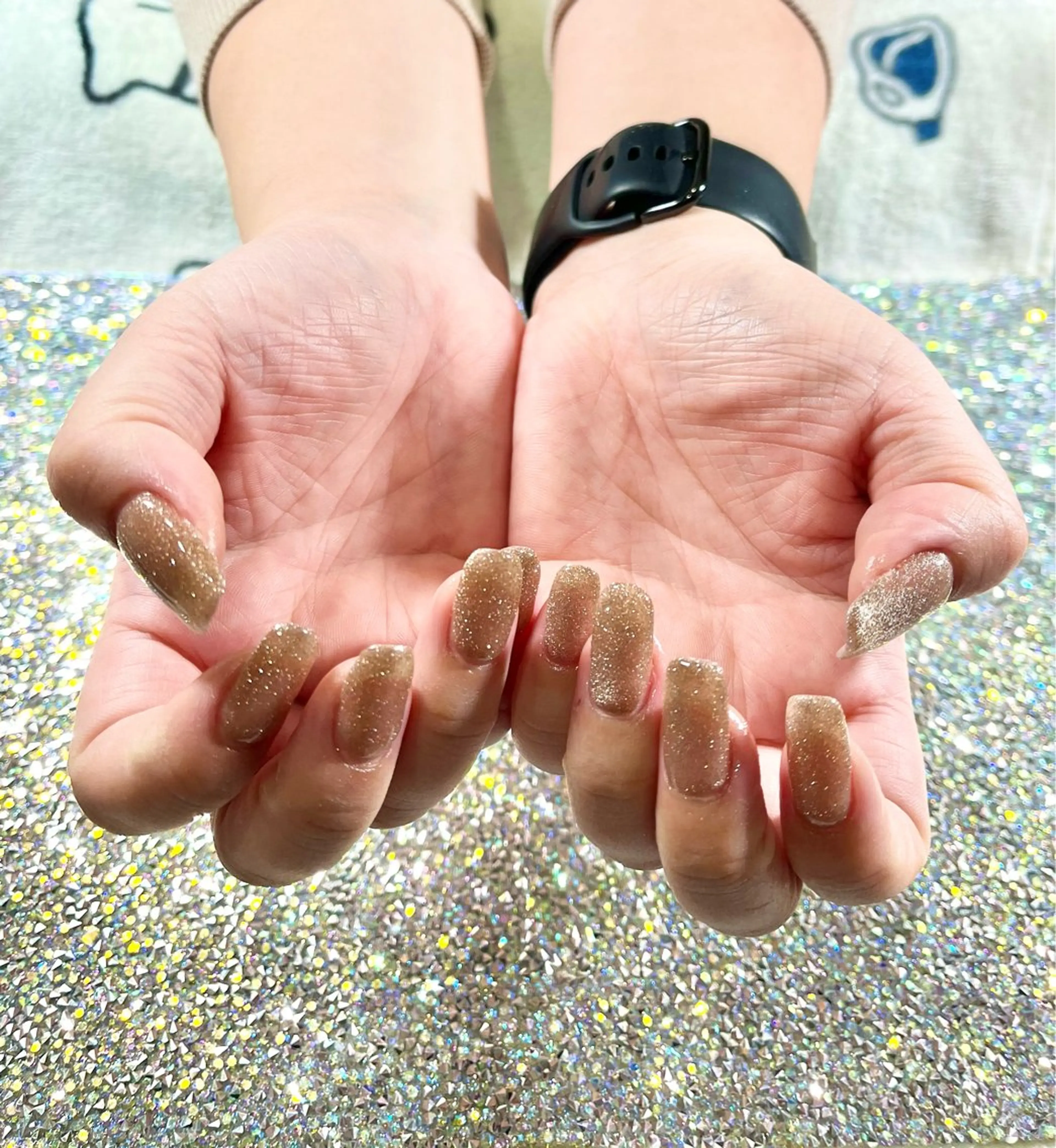 ネイル 長さ出し ゴールド キラキラネイル ラメ(グリッター) マグネットネイル ハンドネイル Tairacchi タイラッチのエステ・リラクイメージ