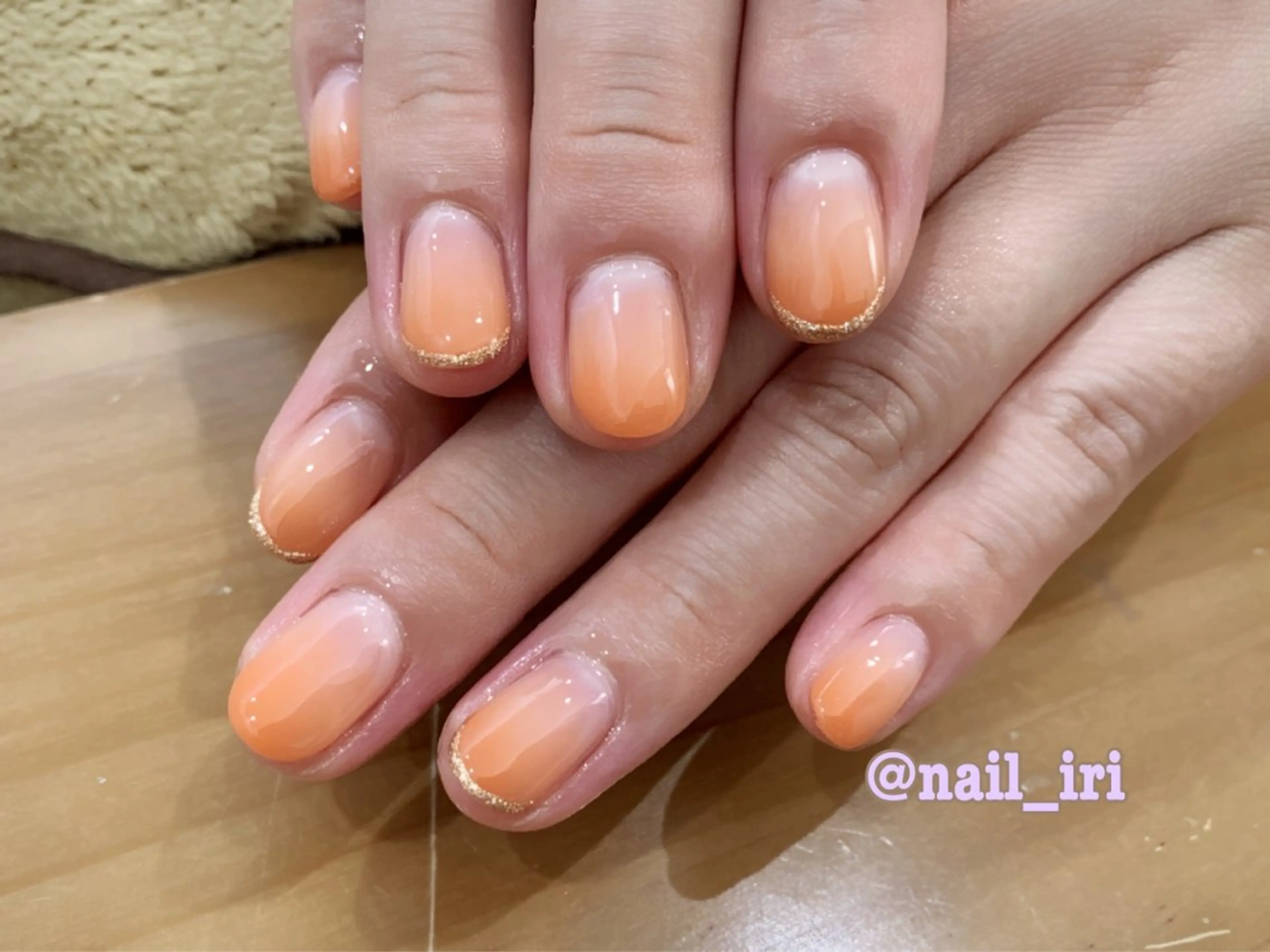 ネイル ジェルネイル グラデーション ラメ(グリッター) オレンジ ハンドネイル 中川 愛理のその他イメージ