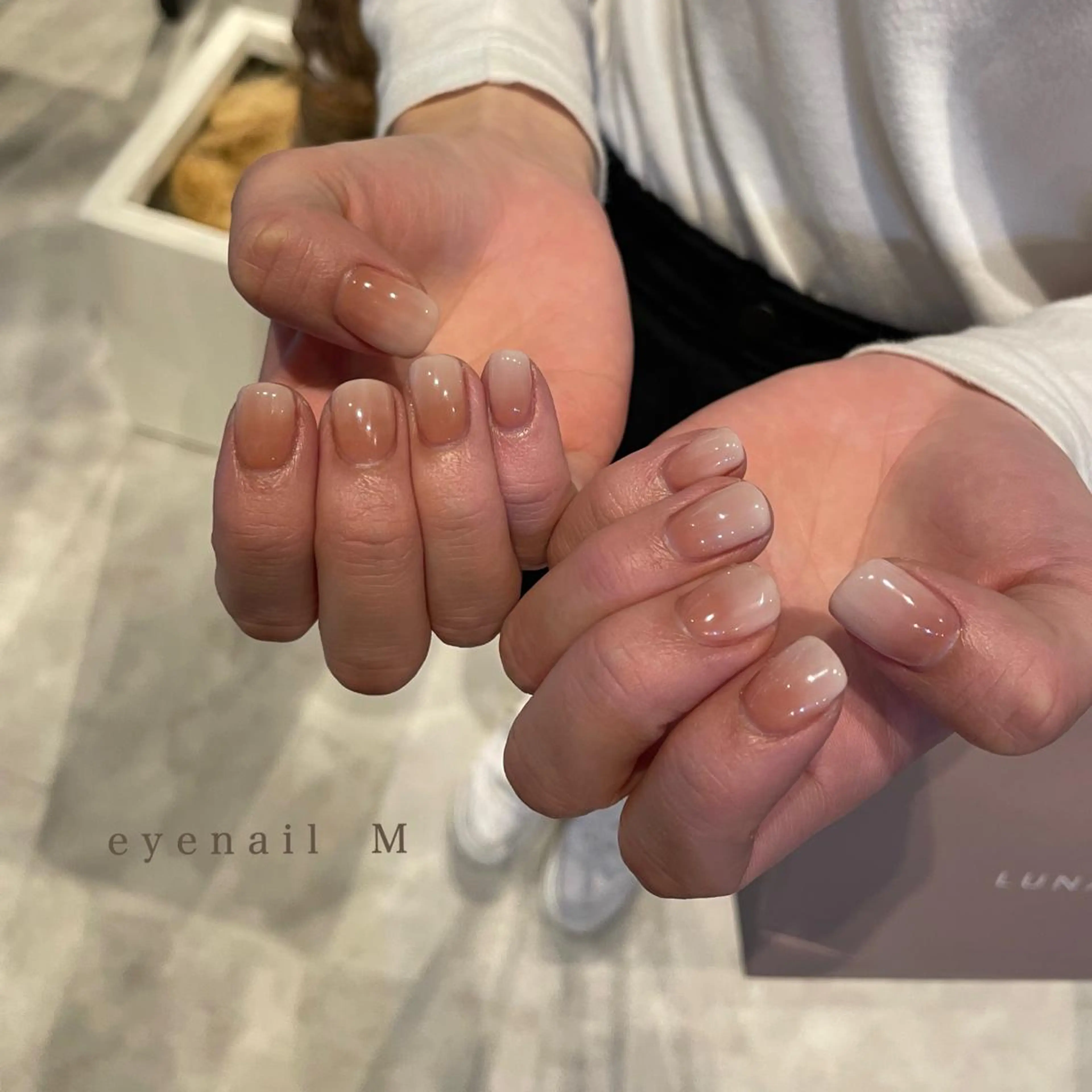 ネイル ハンドネイル miki 🌿のネイルデザイン