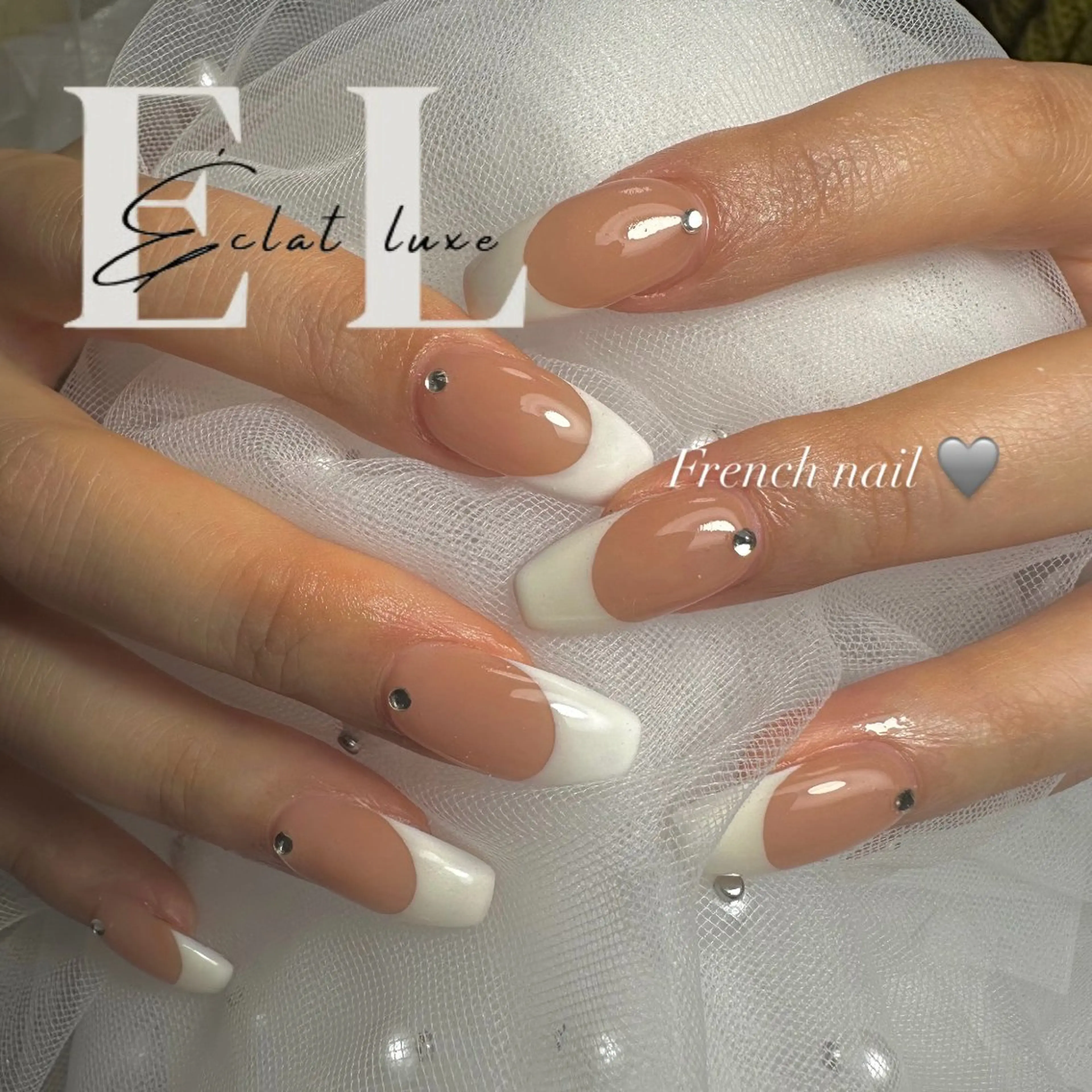 ネイル 倉石 百恵のネイルデザイン