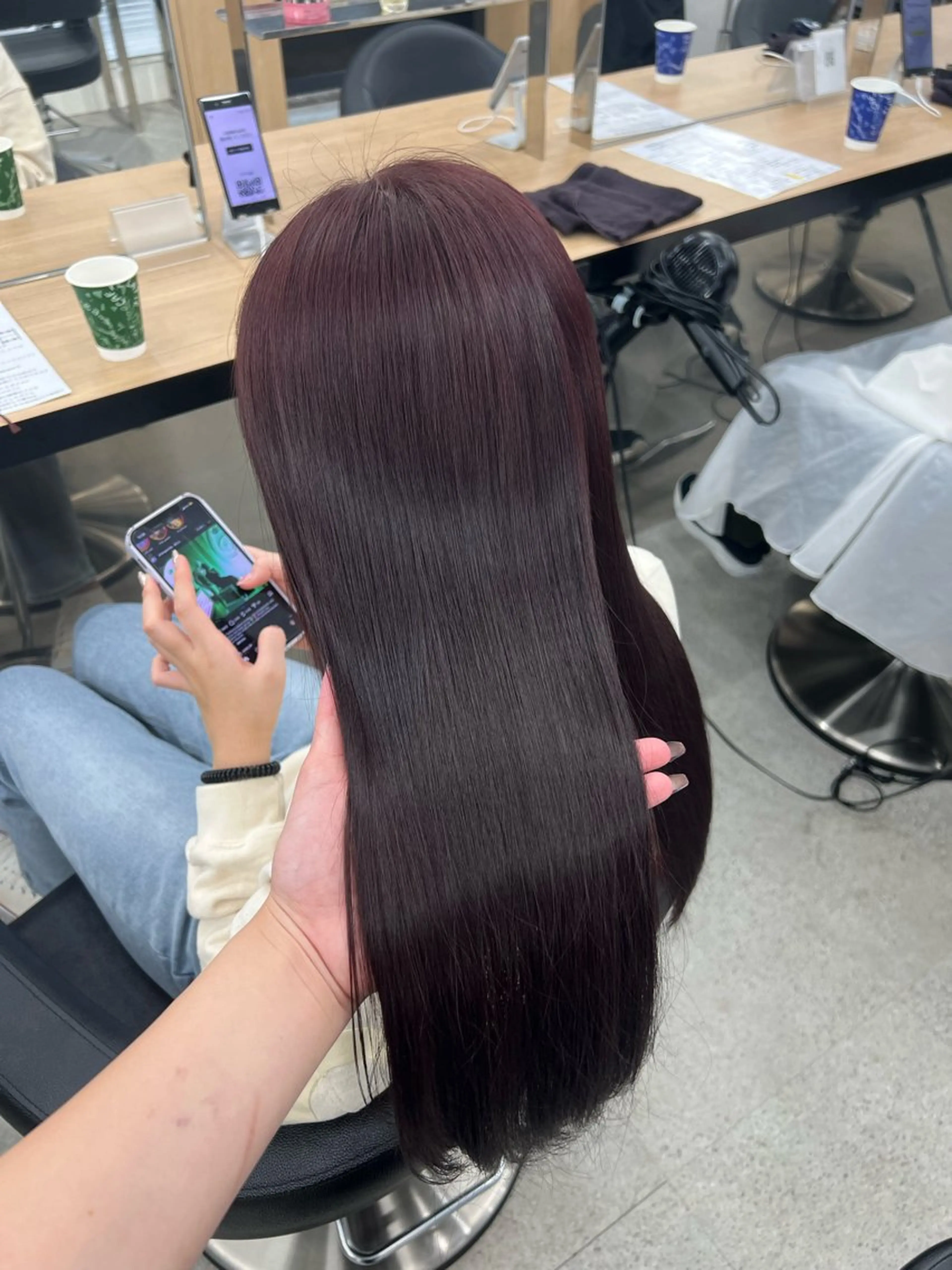 ロング カラー ブリーチ 髪質改善 トリートメント ヘアカラー 💗愛され暖色💗 ピンク/レッド💗のヘアスタイル