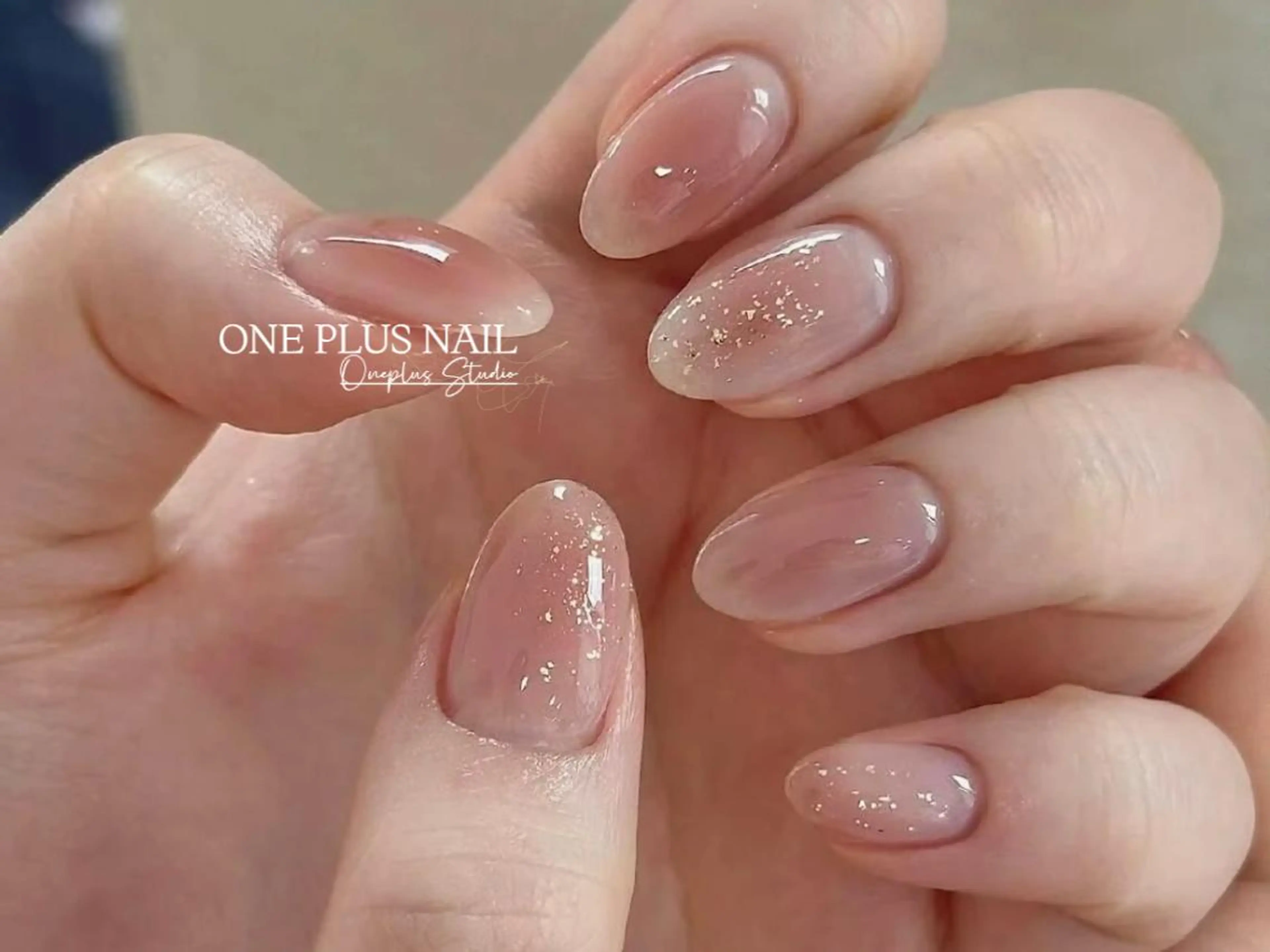 ネイル アートネイル オーロラネイル ガーリー キラキラネイル 韓国ネイル One plus StudioNailのネイルデザイン