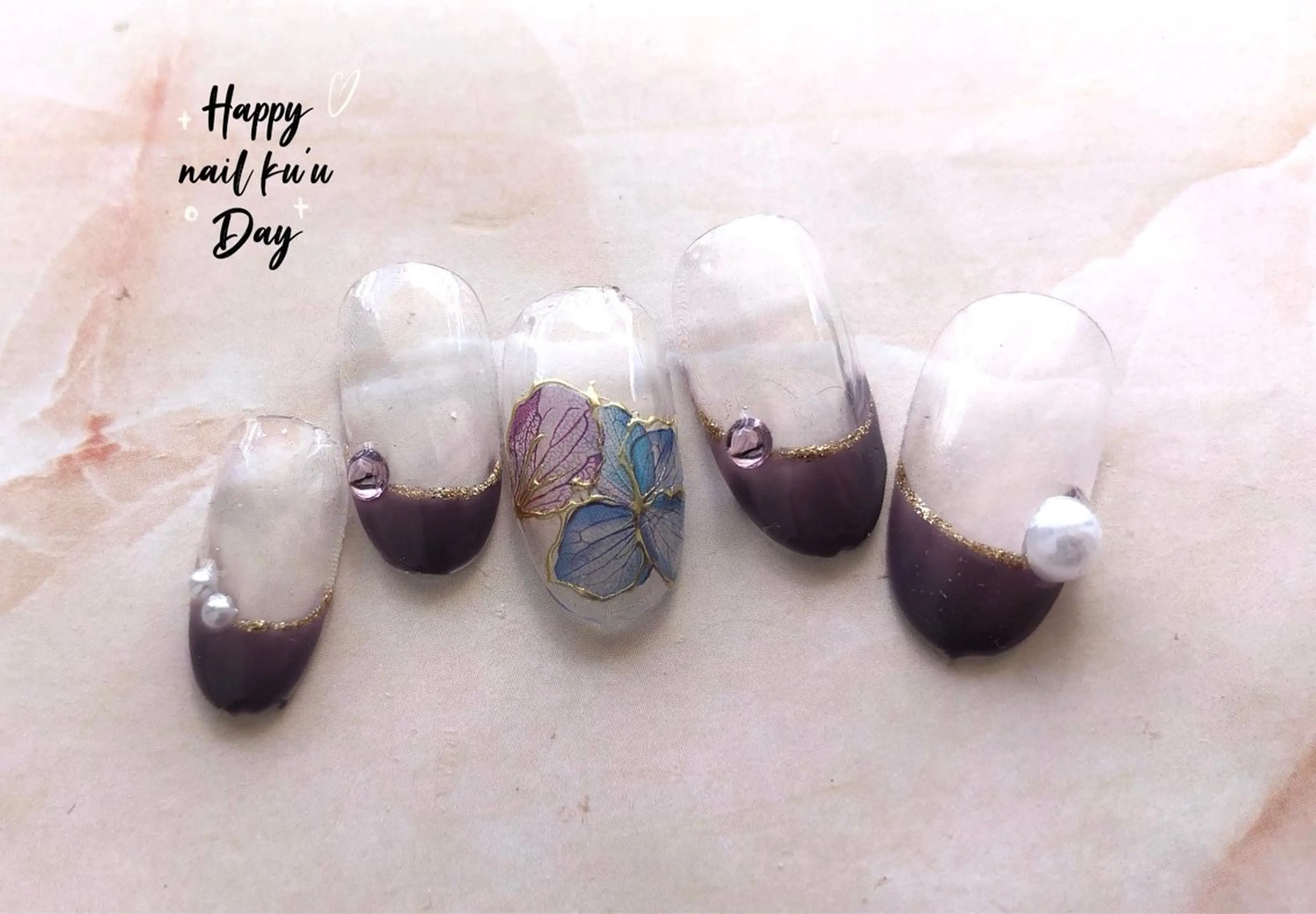 セミロング サロンku'u所属・salon kuuのネイルデザイン