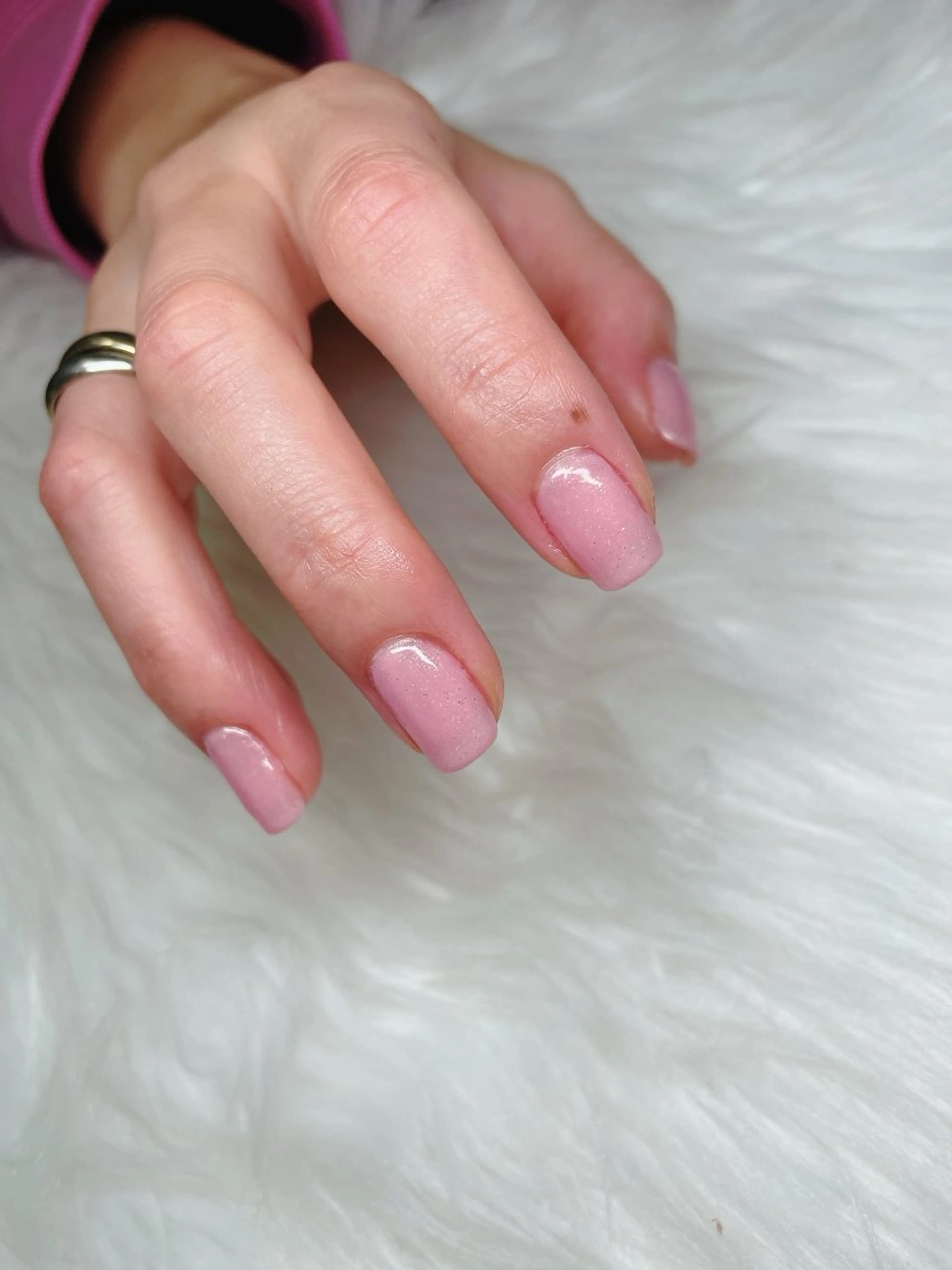 ネイル ラメ(グリッター) ピンク Beauty salon 100＋大鳥居店所属・100＋大鳥居店 MIKAのネイルデザイン