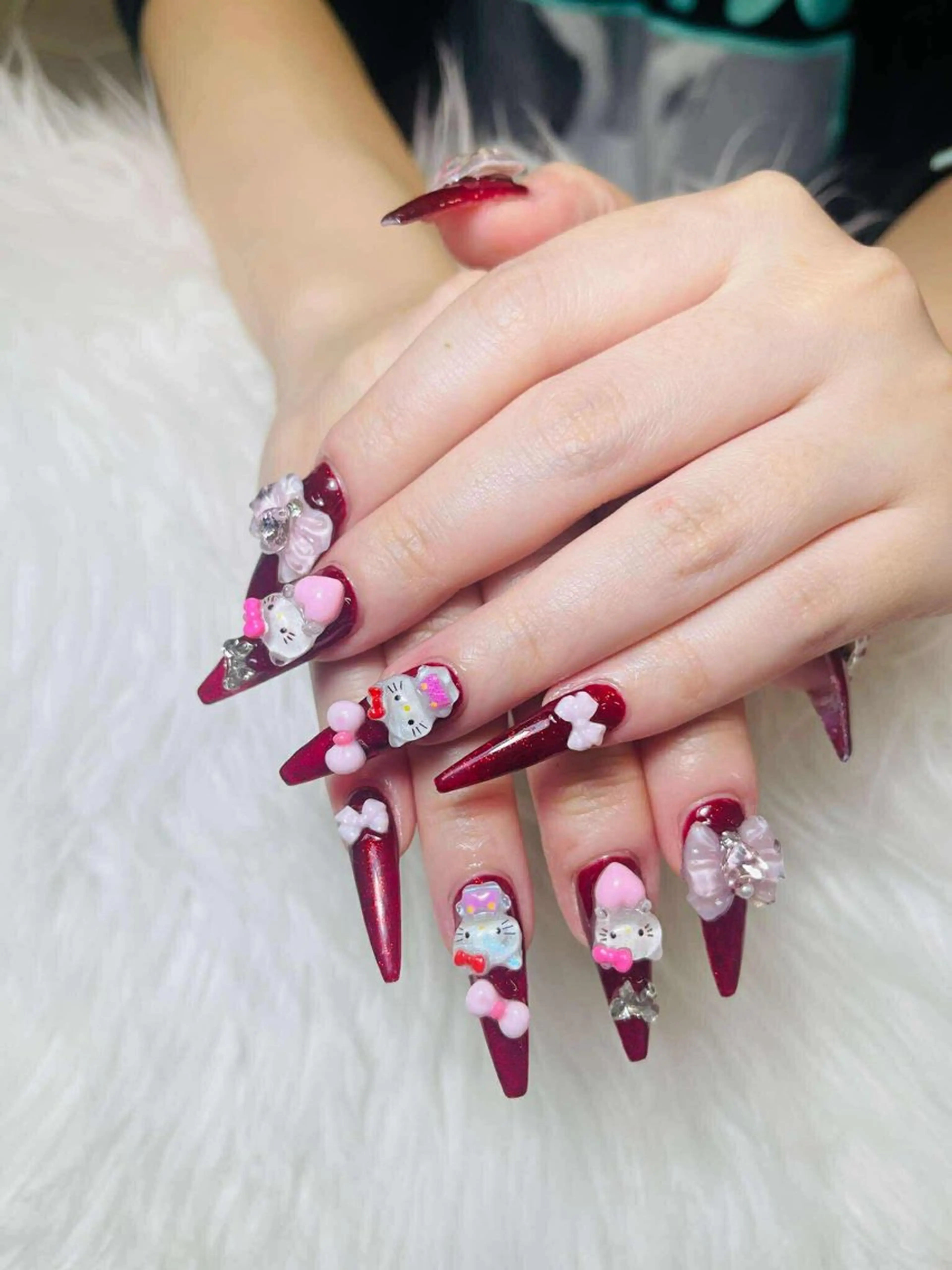 ネイル オーロラネイル チークネイル フットネイル フレンチネイル 韓国ネイル ハンドネイル Lumi Nailのネイルデザイン