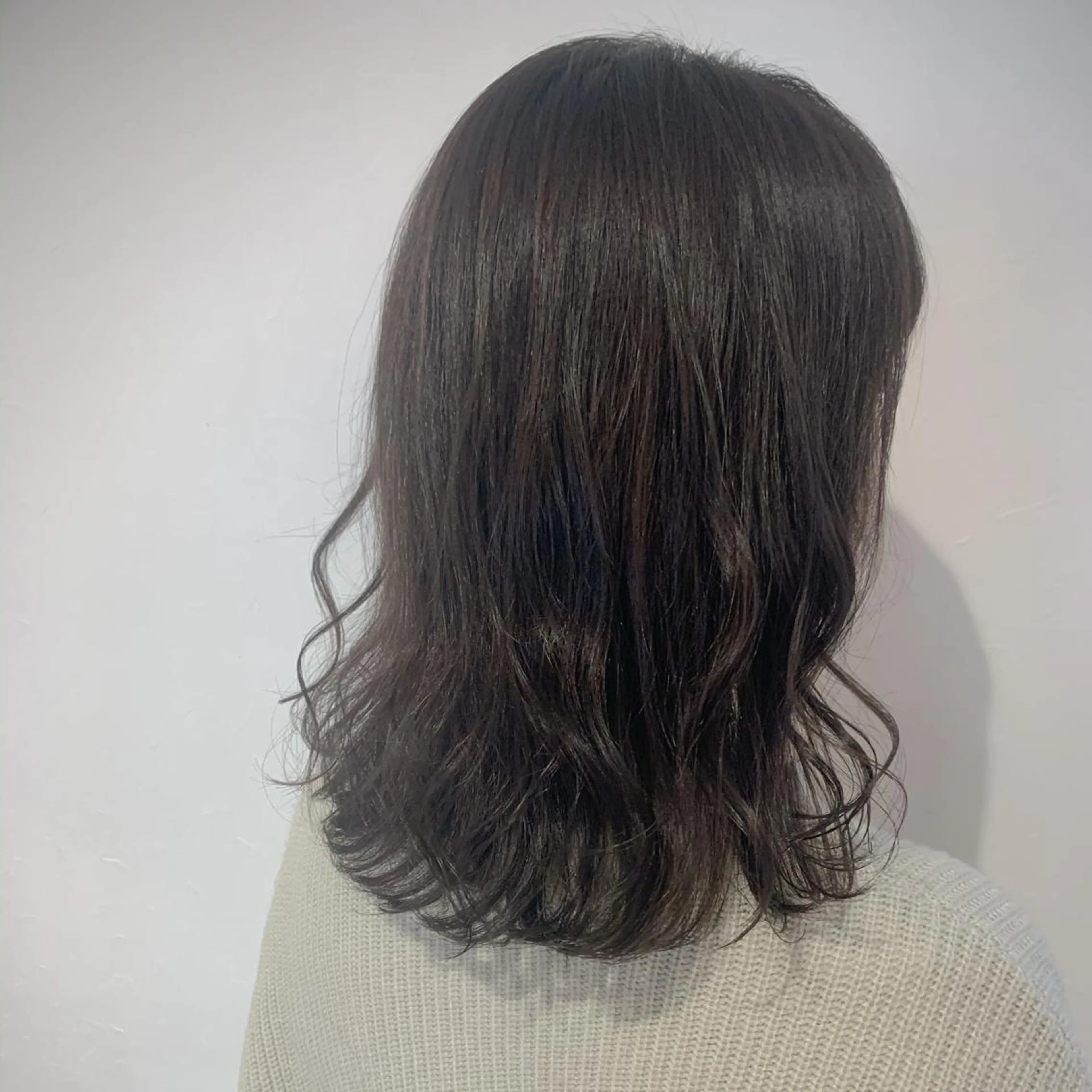 ミディアム カラー ヘアアレンジ ブリーチ 透明感カラー ブリーチなしカラー カット ヘアカラー トリートメント 🦋レイヤーカット ミドリカワ🦋のヘアスタイル