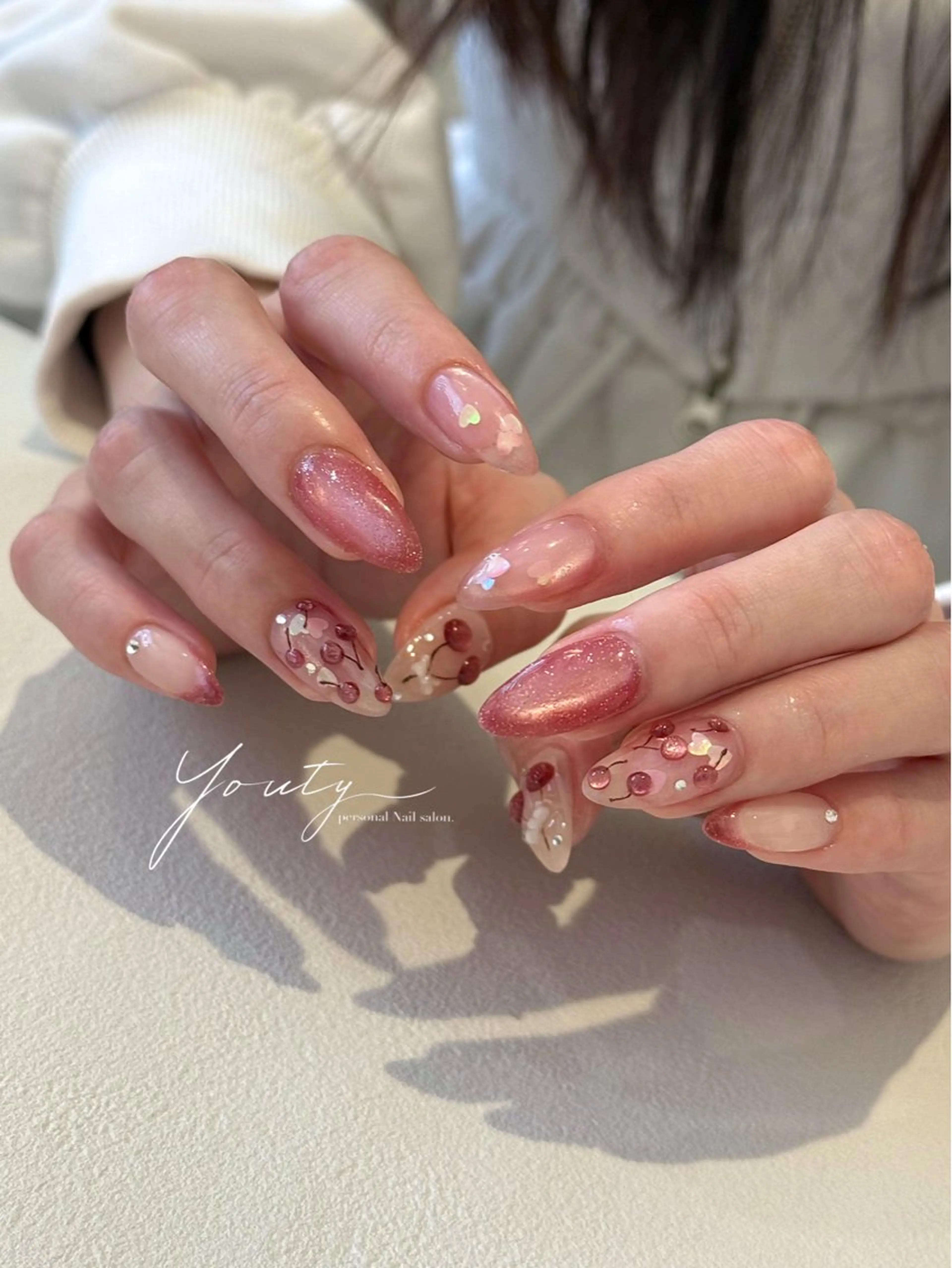 セミロング Youty Nail  ユーティーネイル所属・Youty Nailのネイルデザイン