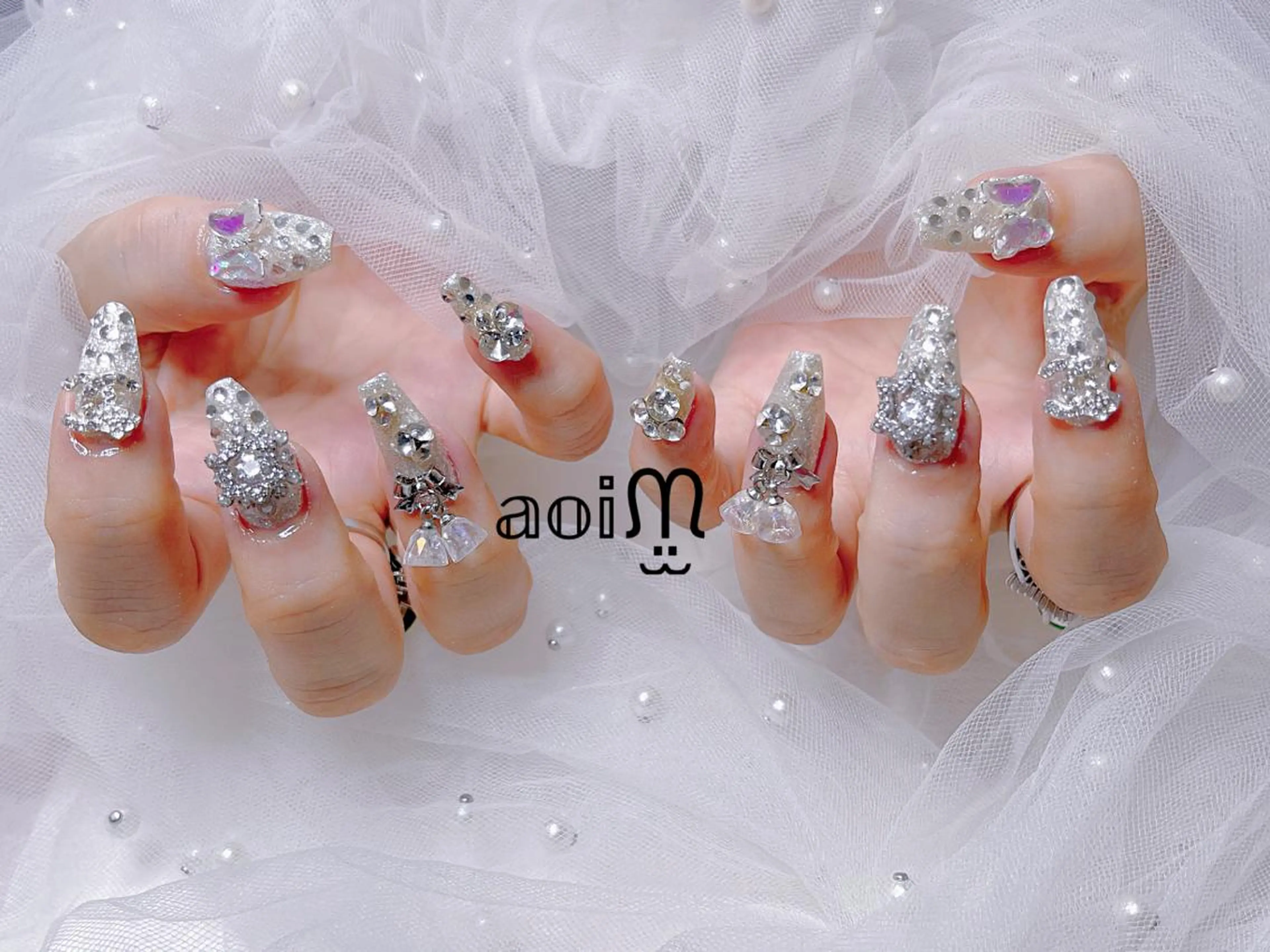 ネイル 葵うさぎ所属・葵うさぎ AIのネイルデザイン