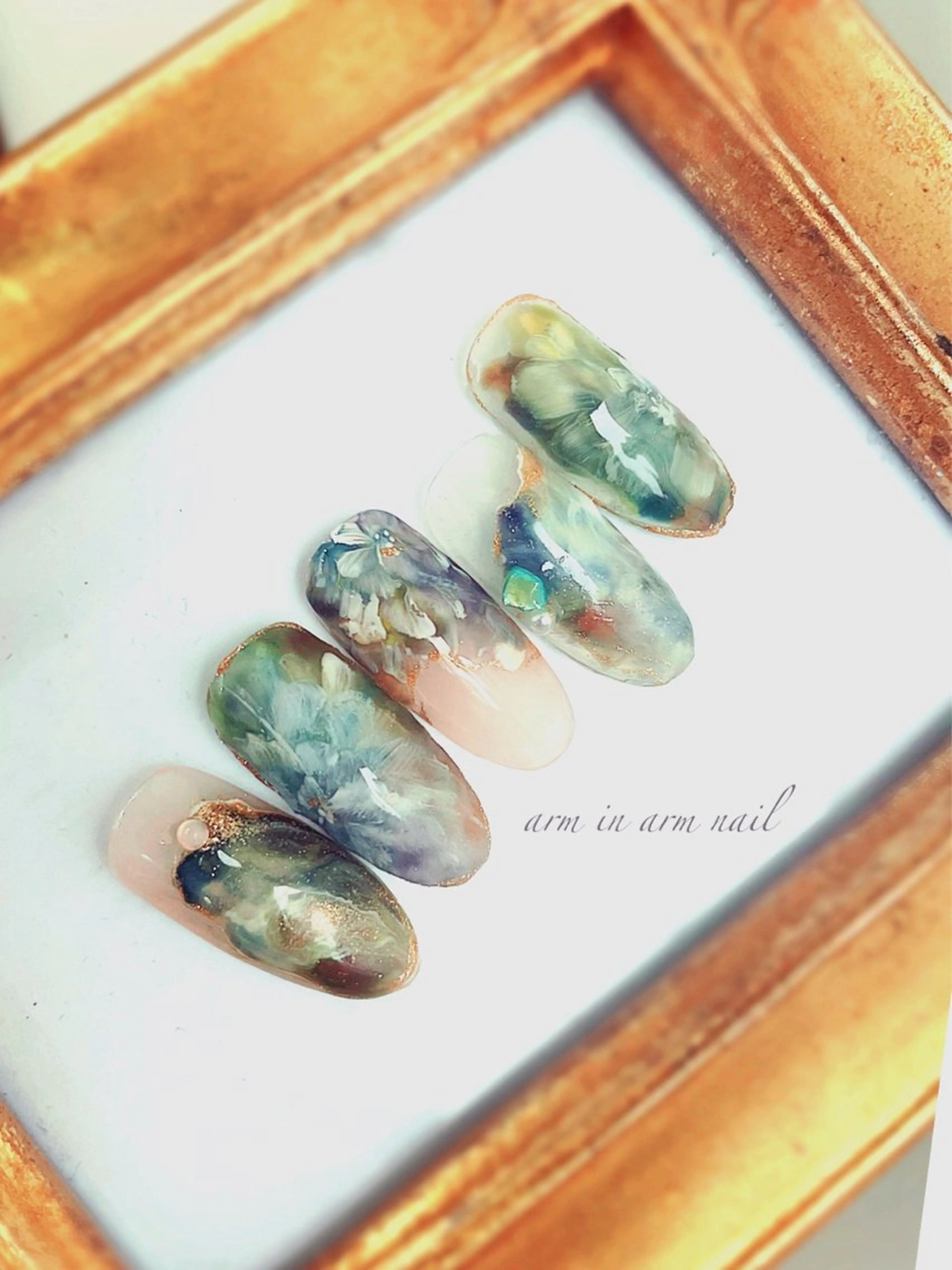 ネイル arm in arm ︎✿Yamamotoのマツエク・マツパデザイン