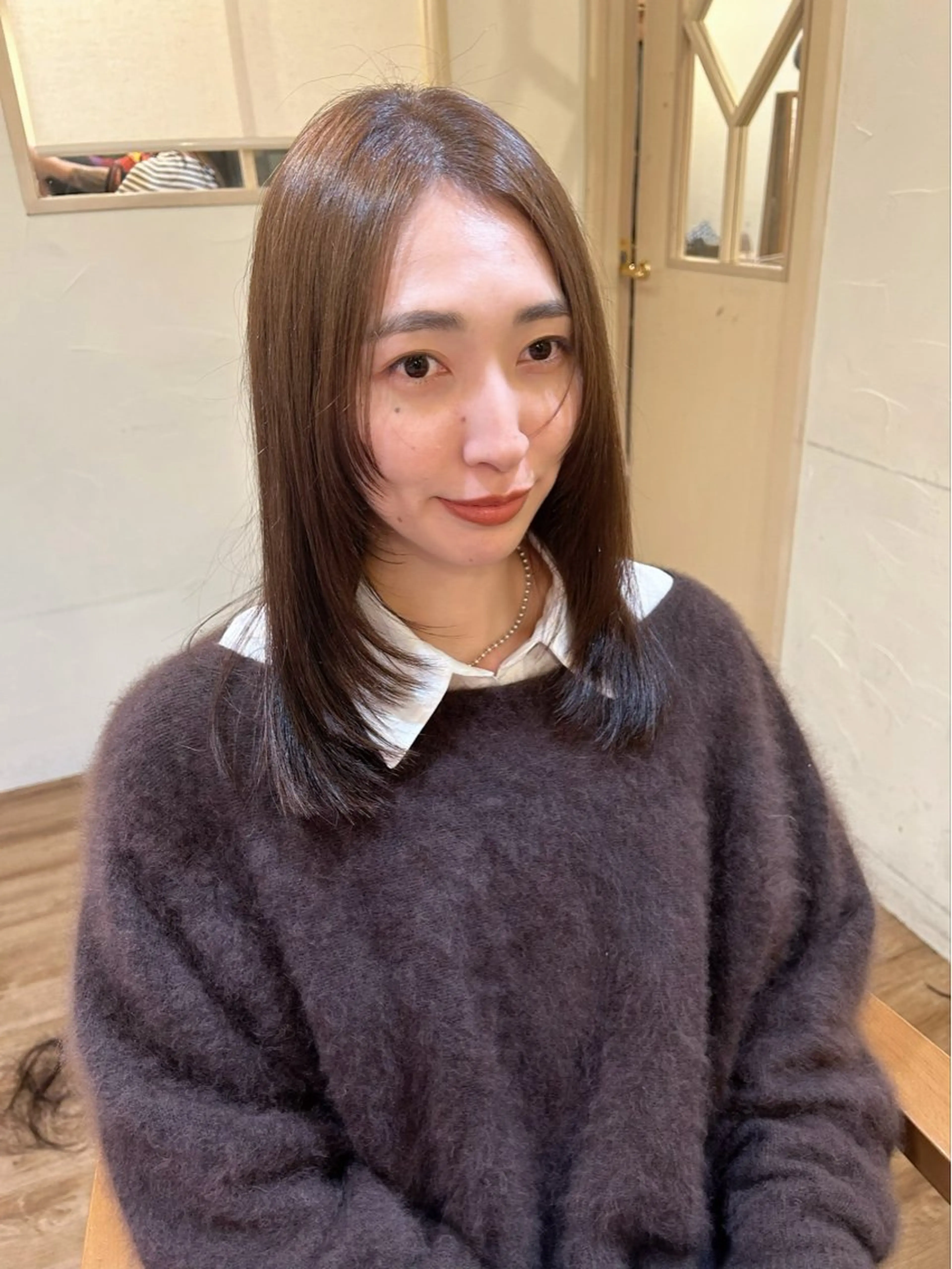 カット+ワンカラー(ブリーチを含むダブルカラーは受け付けておりません。ワンカラーのみとなります)の写真