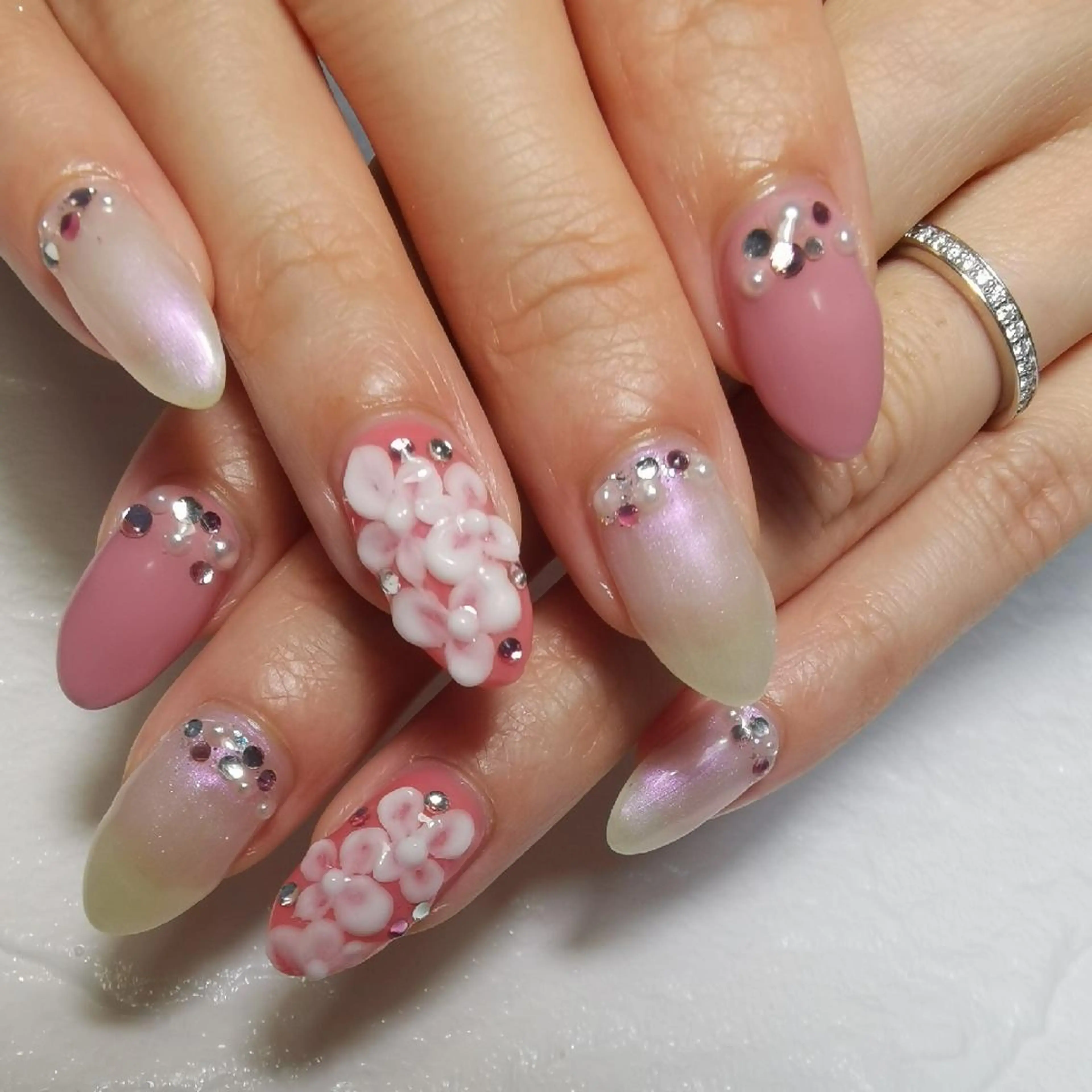 ネイル 持ち込み ハンドネイル reve あやののネイルデザイン