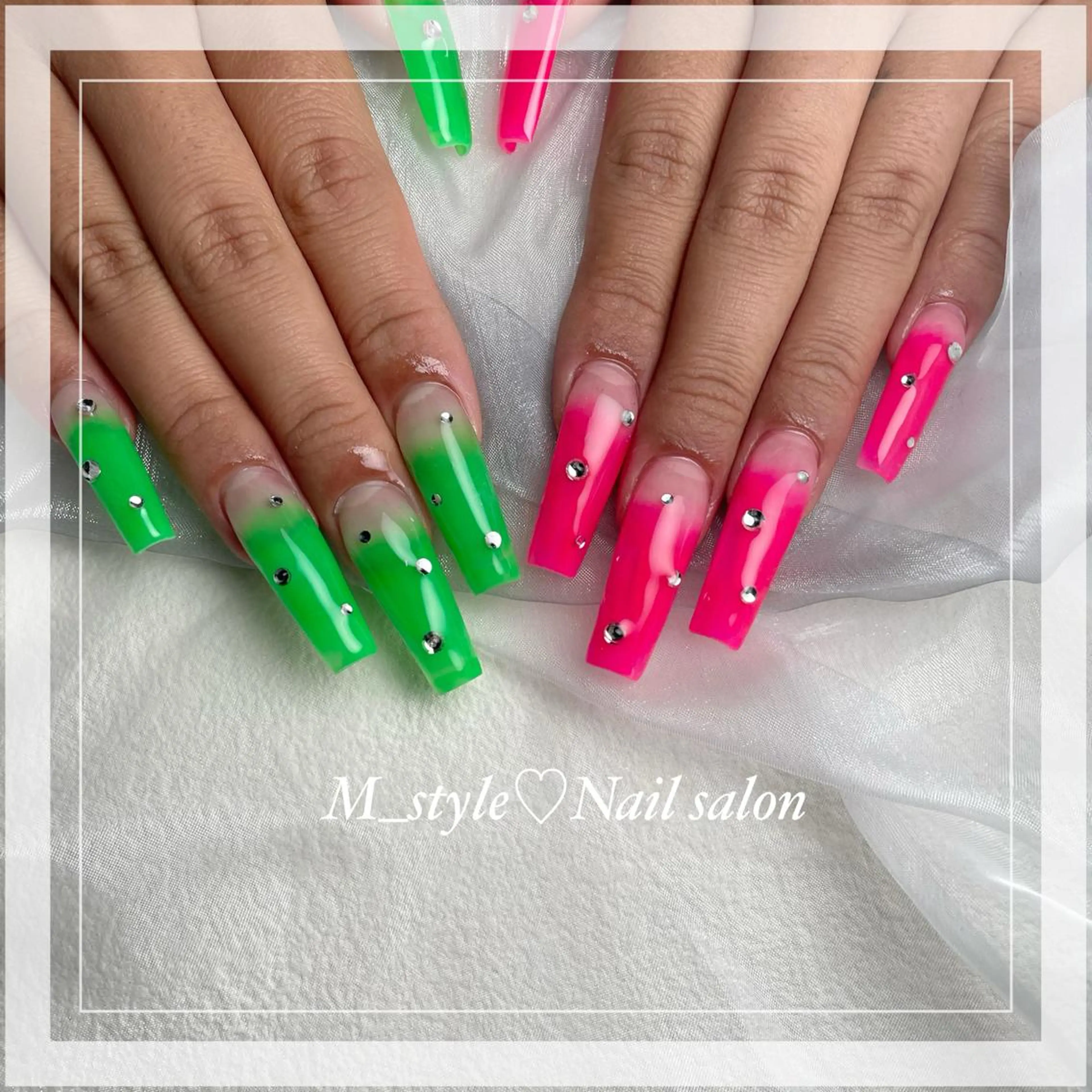 ロング ネイル 下妻市ﾈｲﾙｻﾛﾝ M_styleのネイルデザイン